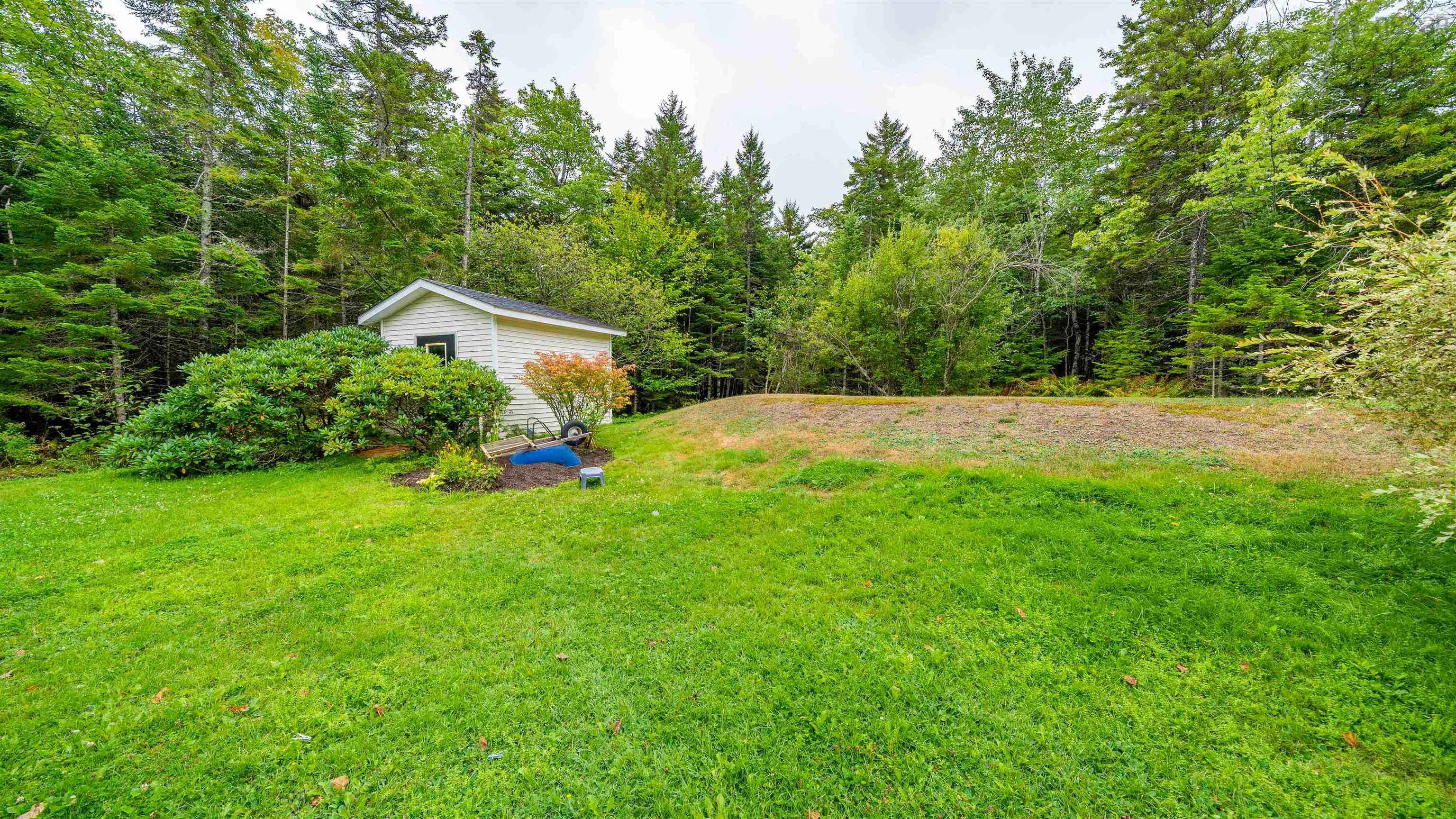 60 Blue Forest Lane, Hammonds Plains, NS (MLS 202521750)