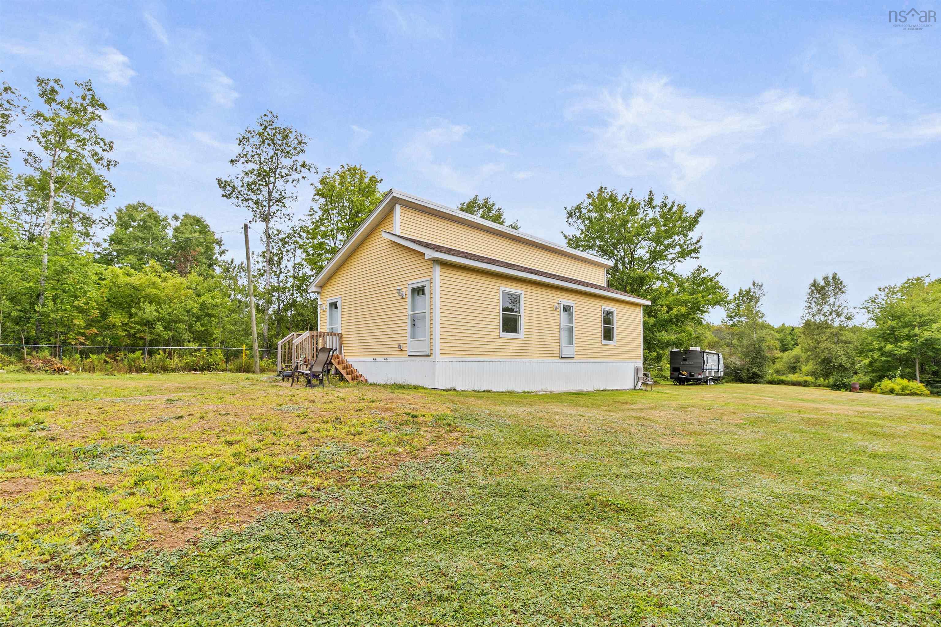 7 Mansfield Lane, Lower Sackville, NS (MLS 202521799)