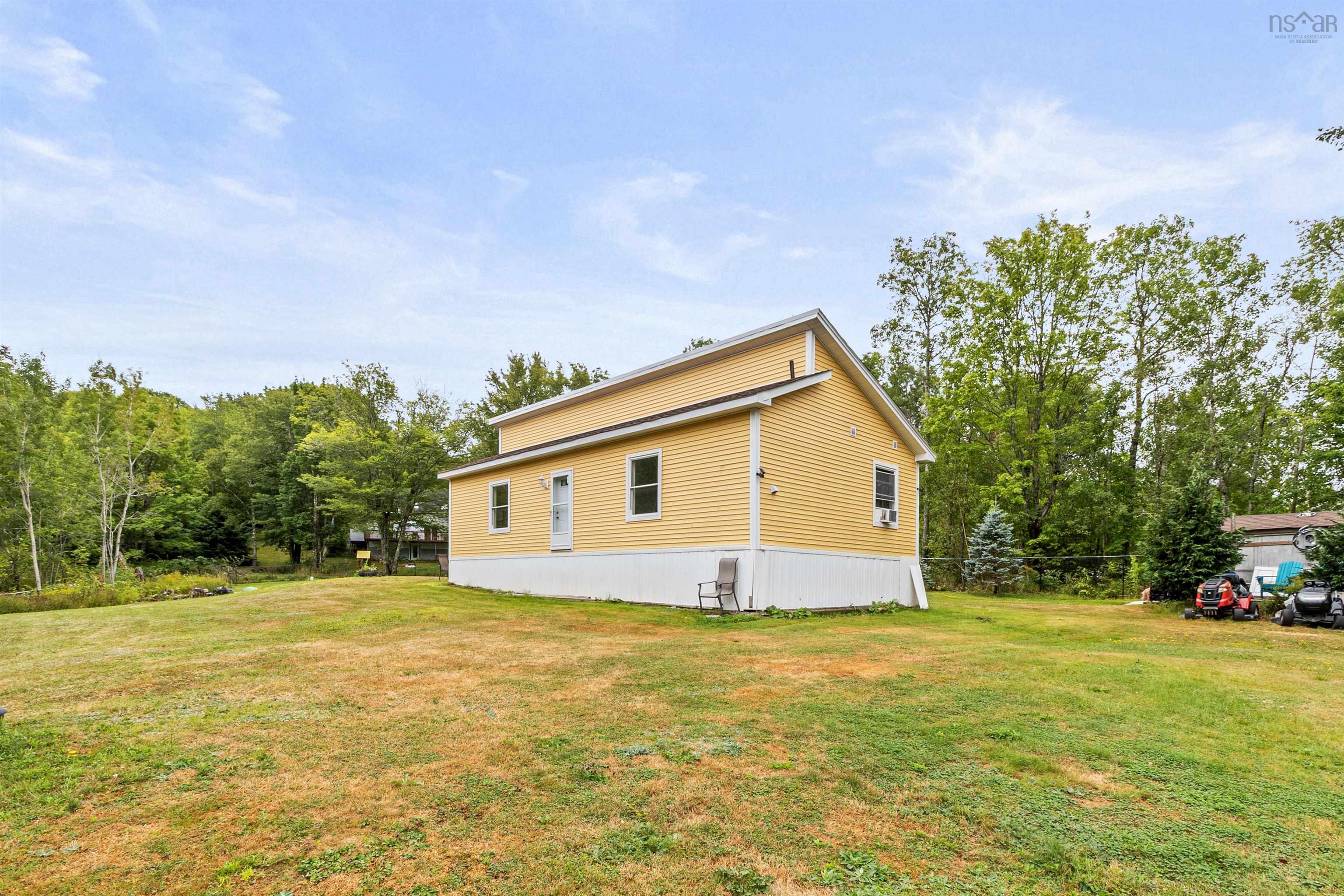 7 Mansfield Lane, Lower Sackville, NS (MLS 202521799)