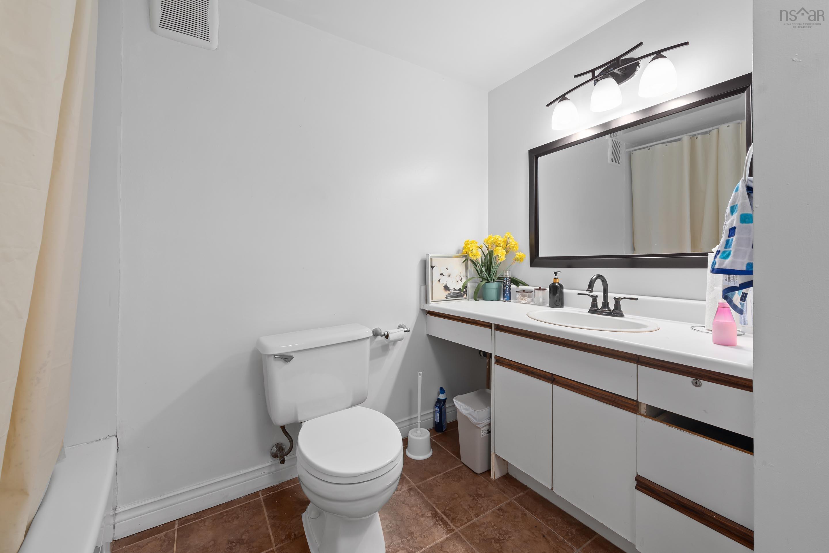 109 87 Kearney Lake Road, Halifax, NS (MLS 202521807)