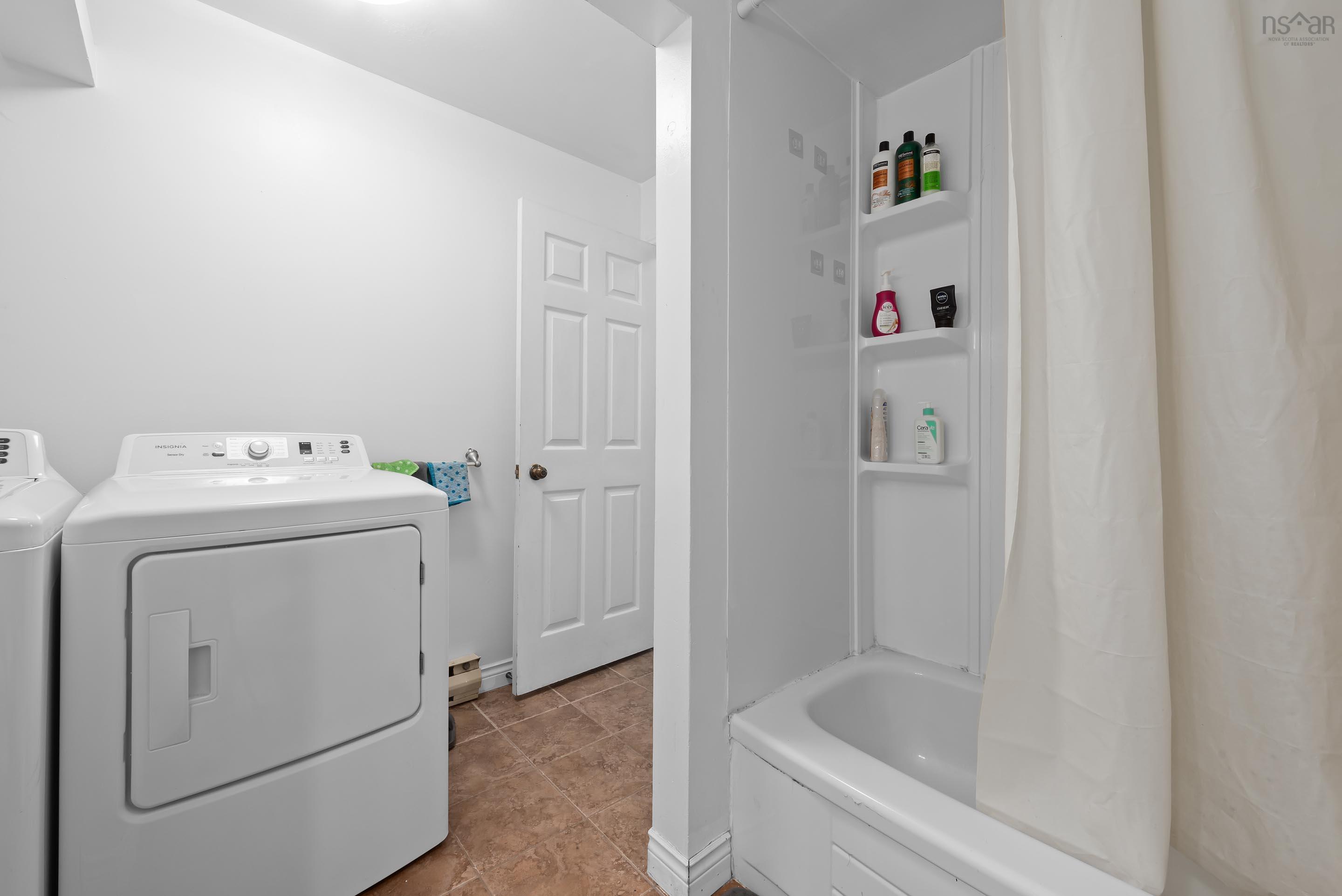 109 87 Kearney Lake Road, Halifax, NS (MLS 202521807)