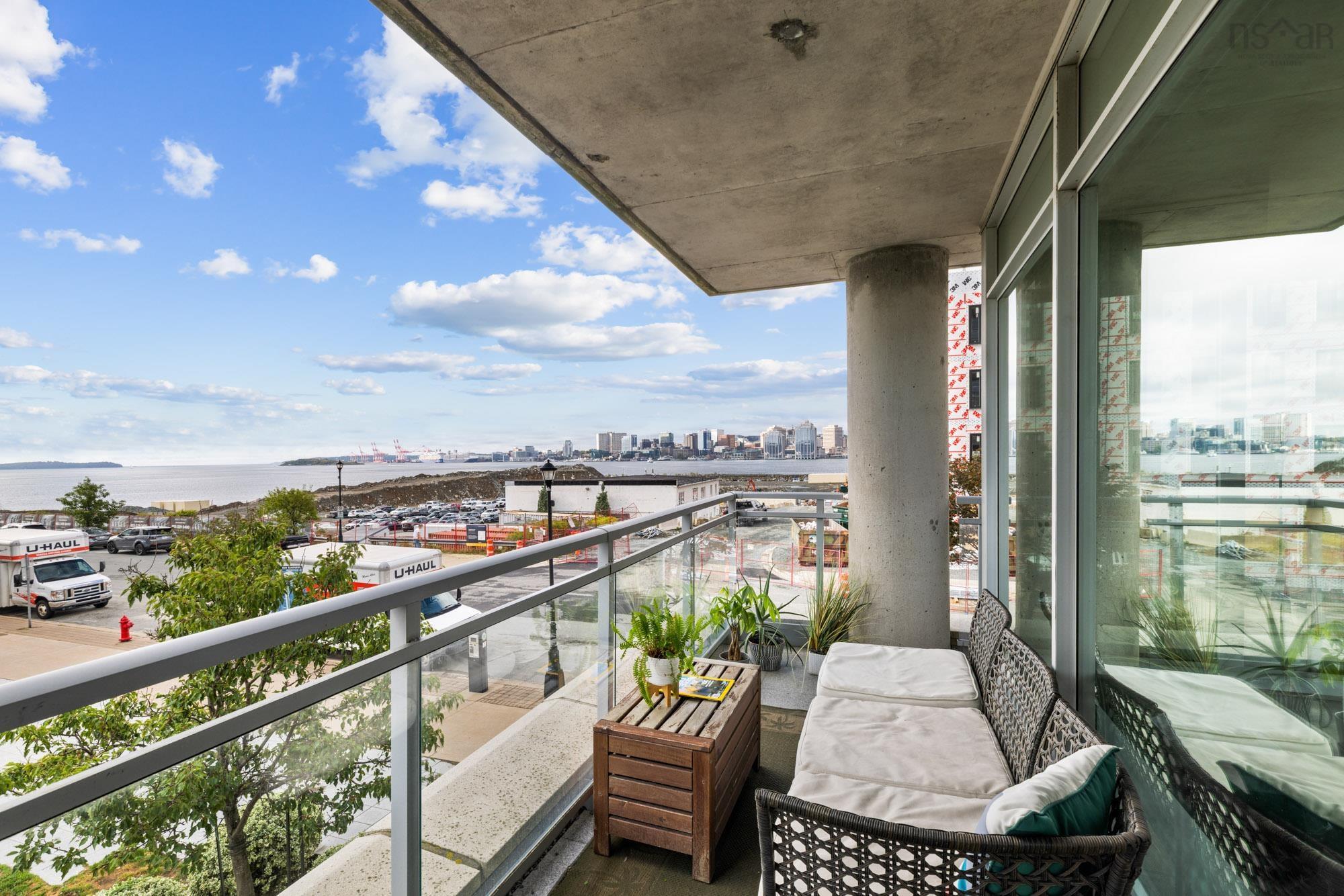 205 31 Kings Wharf Place, Dartmouth, NS (MLS 202521824)