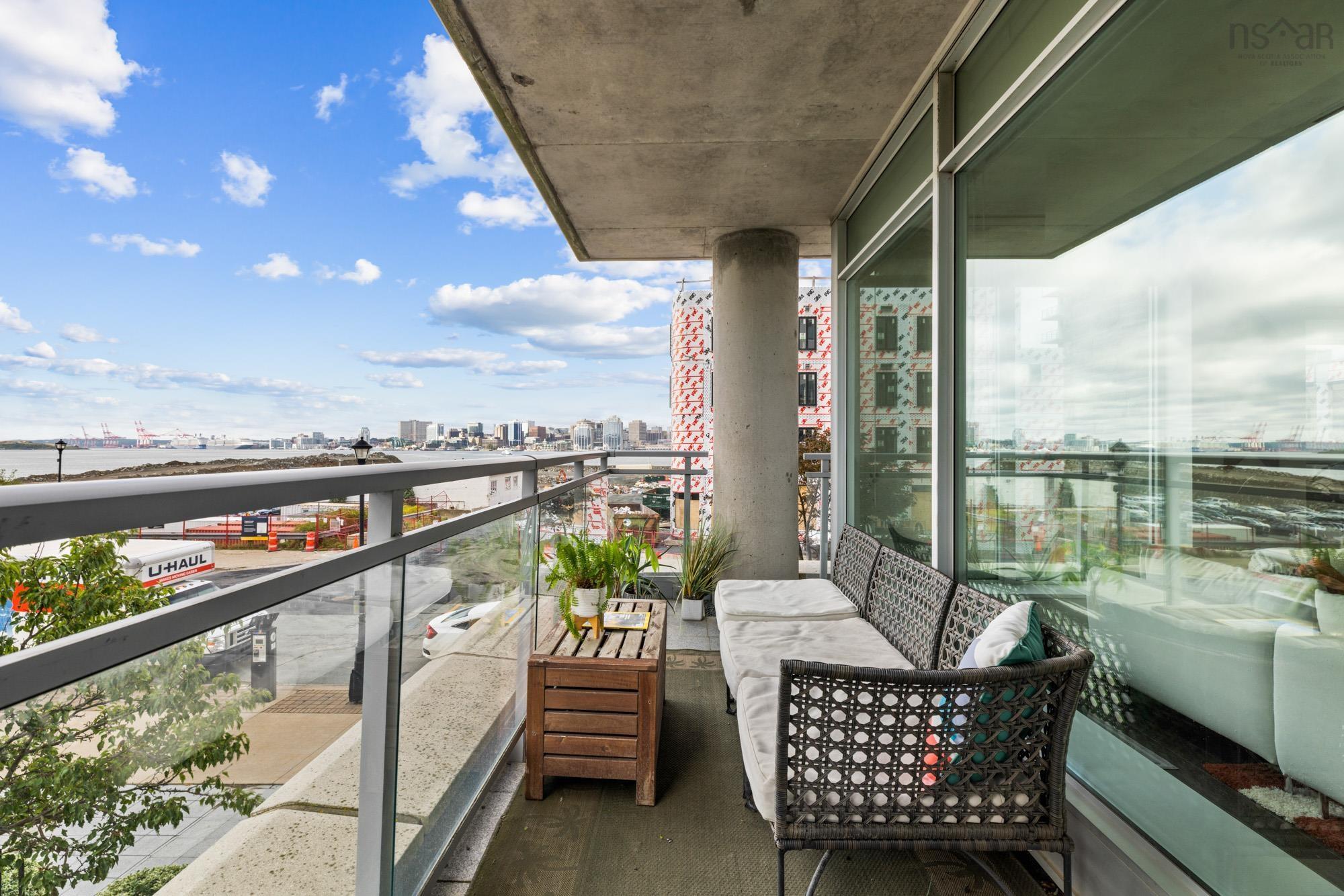 205 31 Kings Wharf Place, Dartmouth, NS (MLS 202521824)