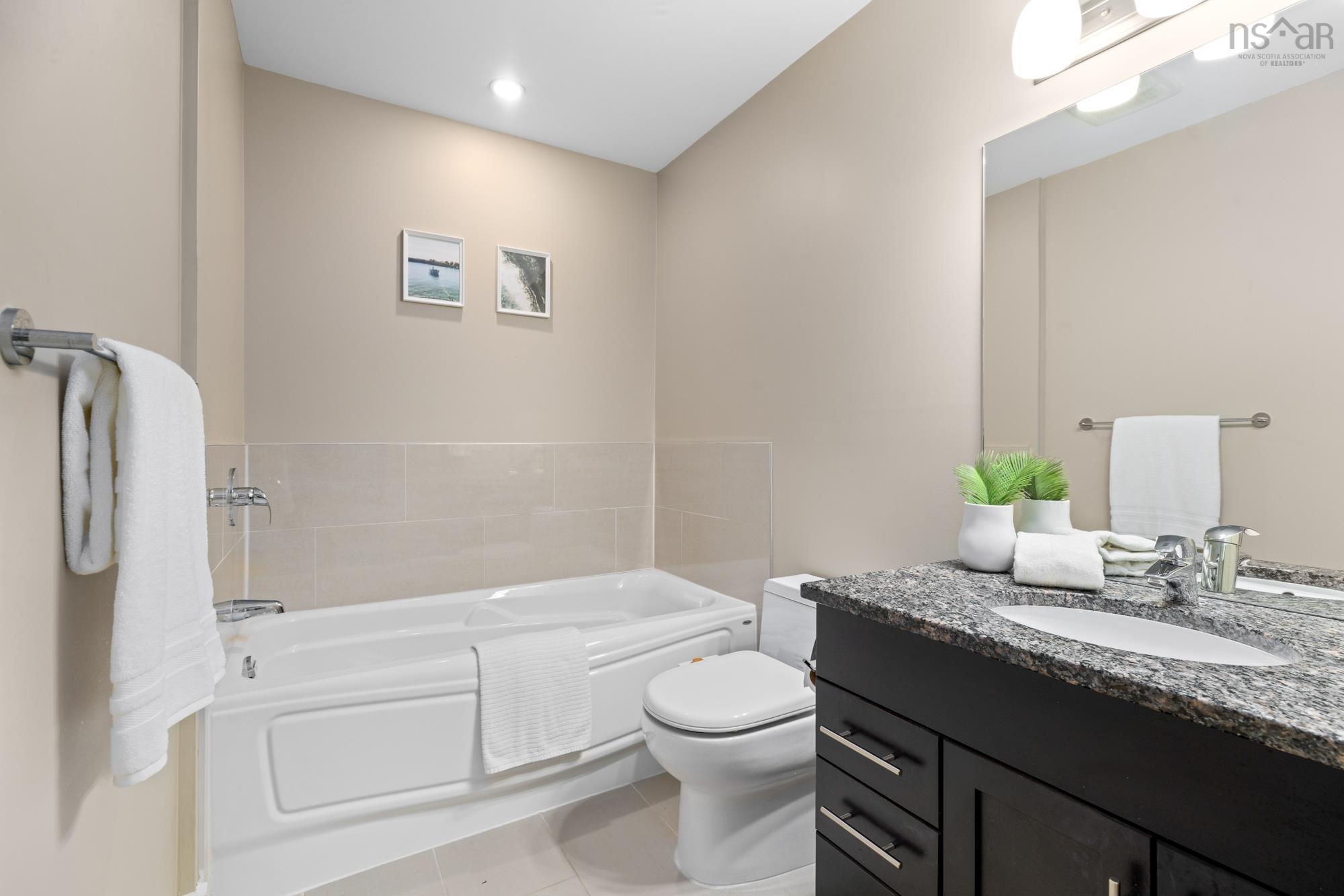 205 31 Kings Wharf Place, Dartmouth, NS (MLS 202521824)