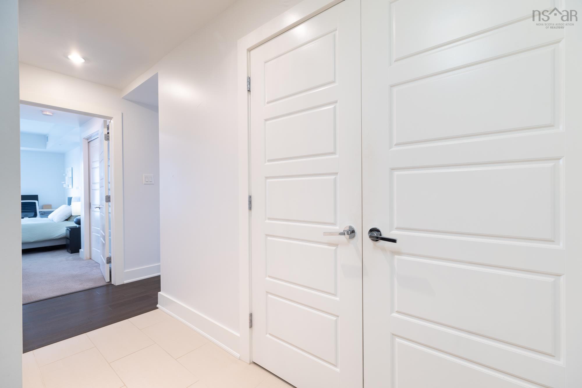 205 31 Kings Wharf Place, Dartmouth, NS (MLS 202521824)