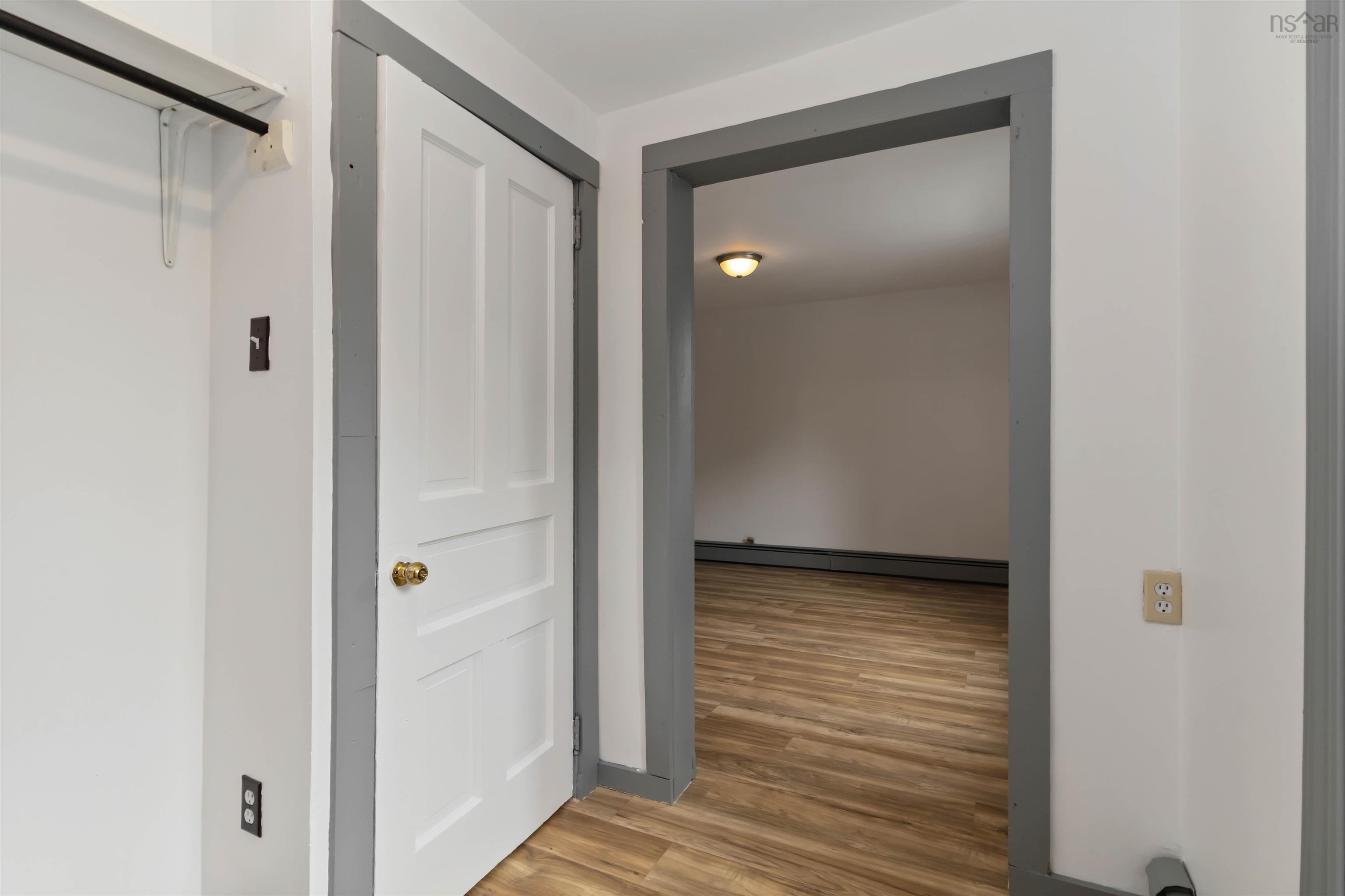 22 Rodney Road, Dartmouth, NS (MLS 202521841)