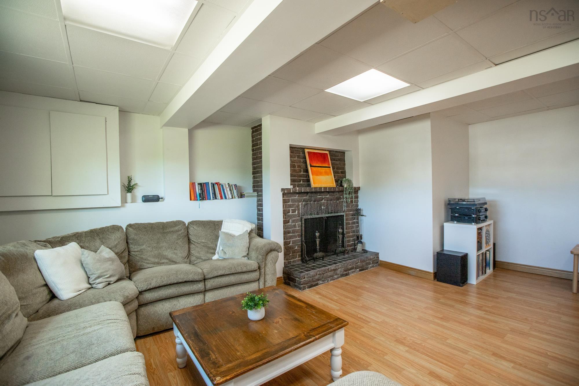 22 Irvin Cross Place Place, Dartmouth, NS (MLS 202521876)