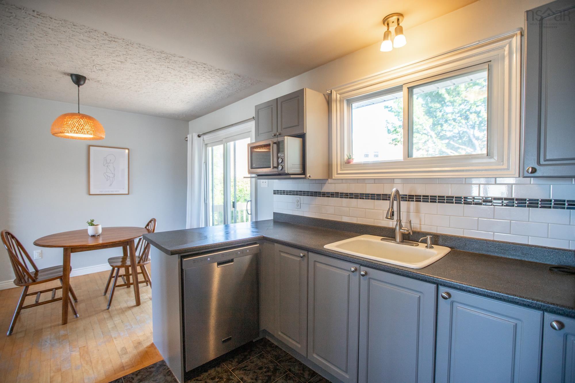 22 Irvin Cross Place Place, Dartmouth, NS (MLS 202521876)