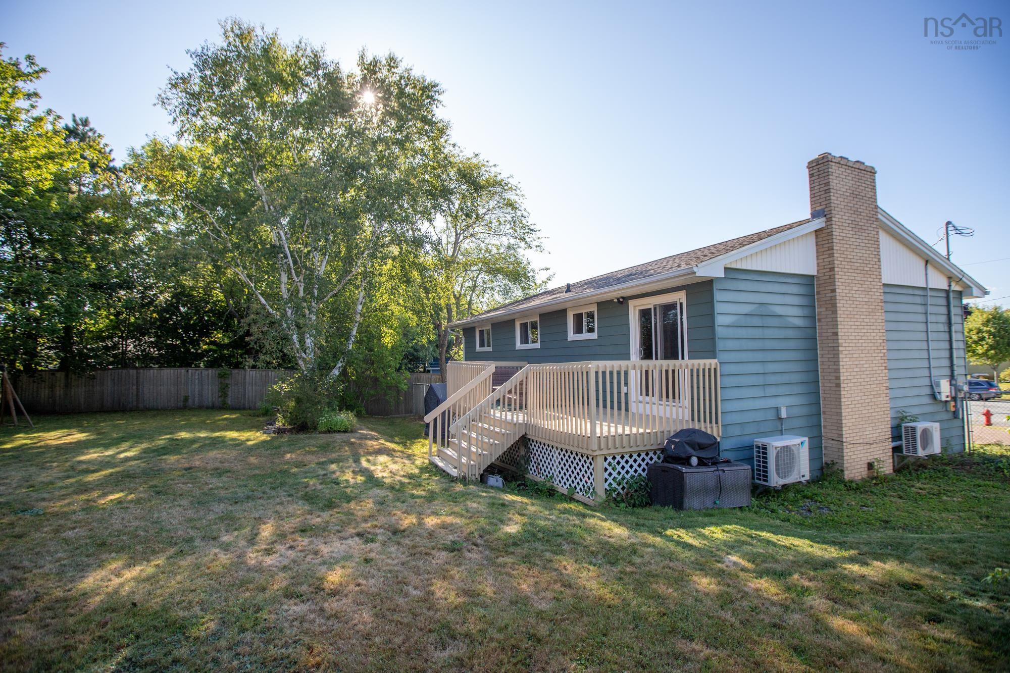 22 Irvin Cross Place Place, Dartmouth, NS (MLS 202521876)