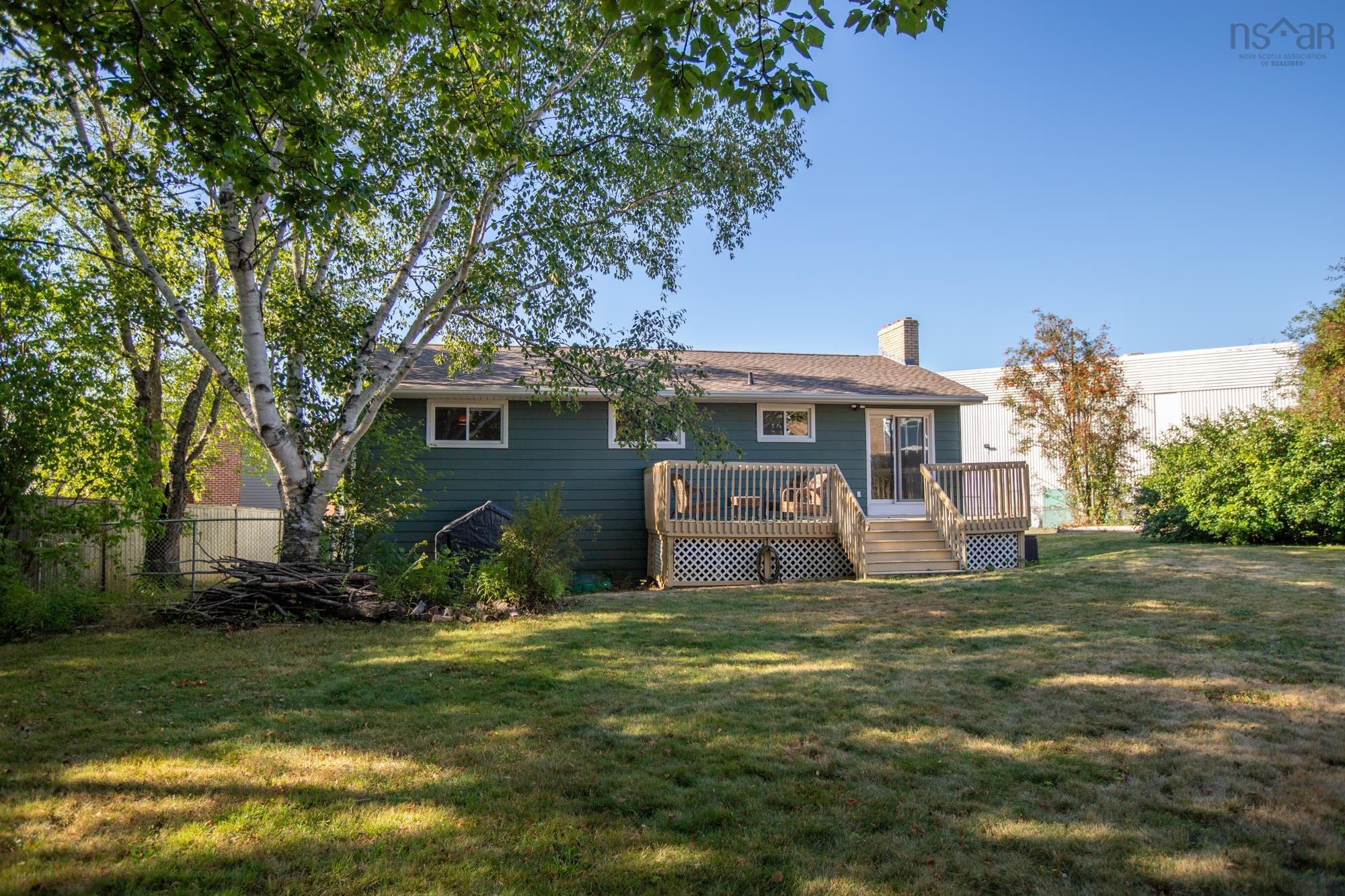 22 Irvin Cross Place Place, Dartmouth, NS (MLS 202521876)