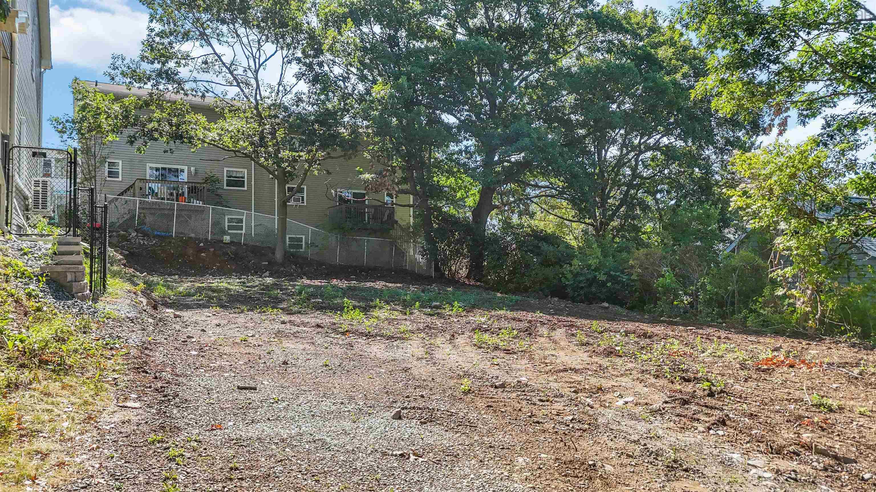 6 Springhill Road, Dartmouth, NS (MLS 202521923)