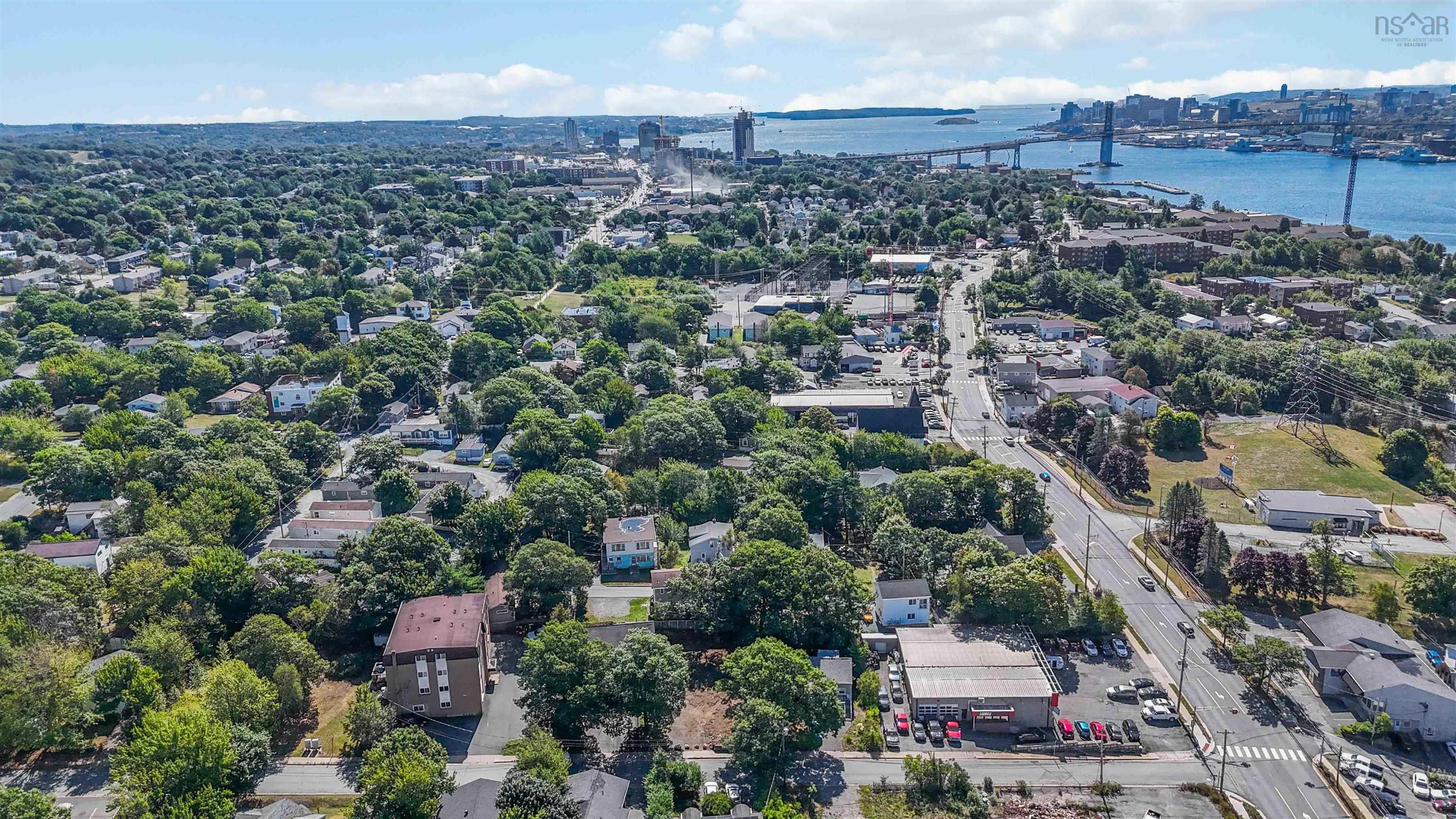 6 Springhill Road, Dartmouth, NS (MLS 202521923)