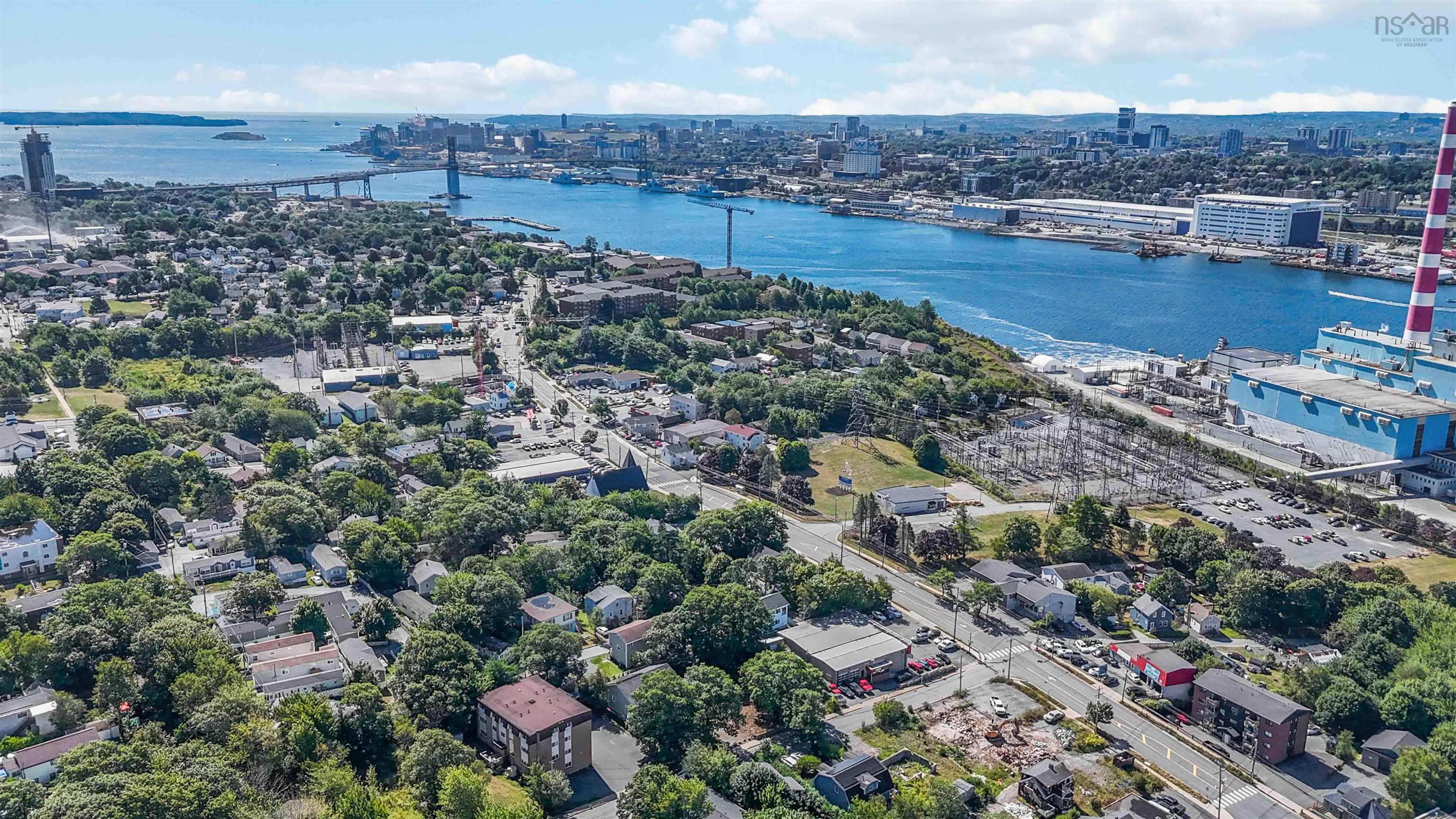 6 Springhill Road, Dartmouth, NS (MLS 202521923)