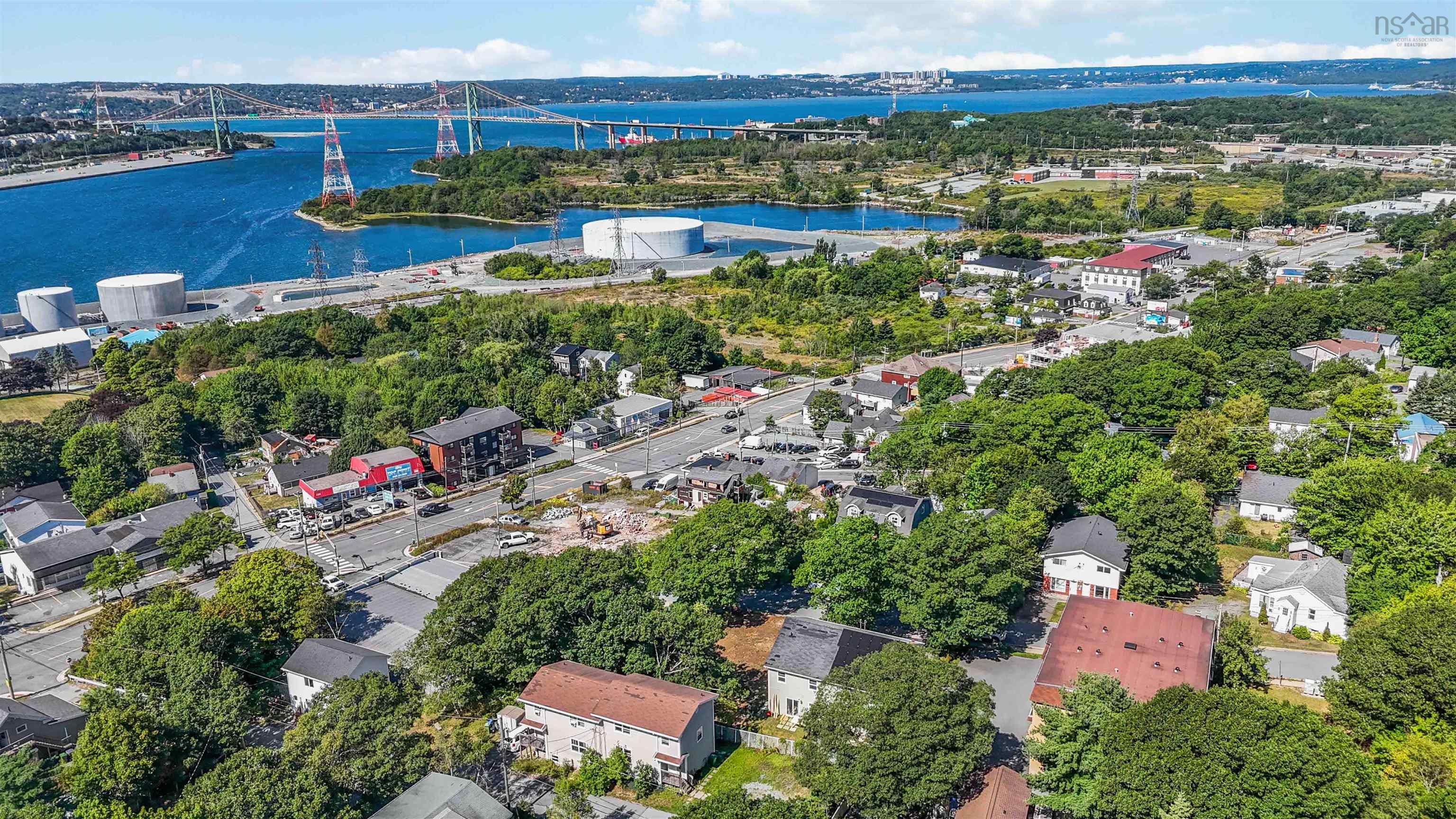 6 Springhill Road, Dartmouth, NS (MLS 202521923)