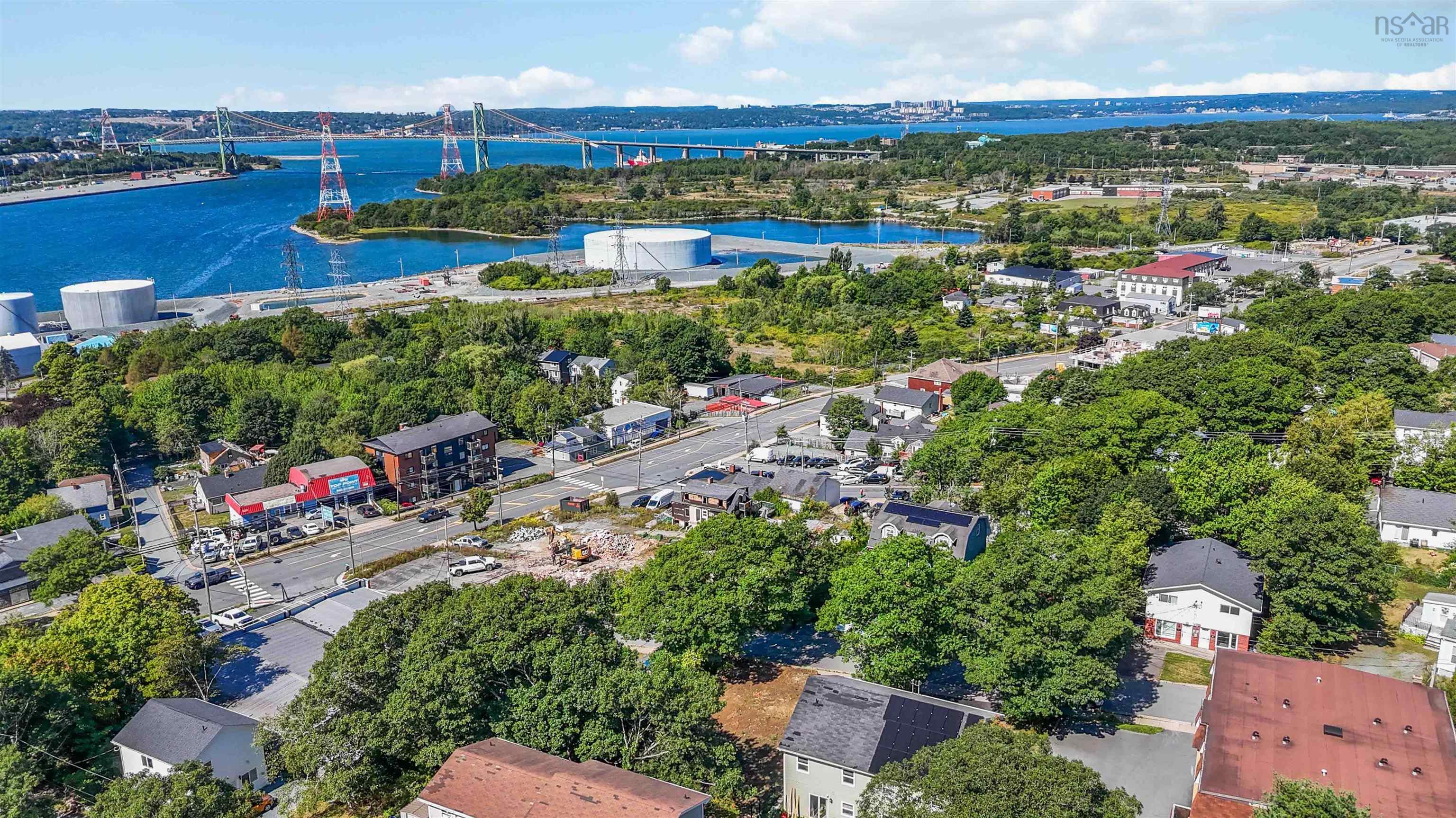 6 Springhill Road, Dartmouth, NS (MLS 202521923)