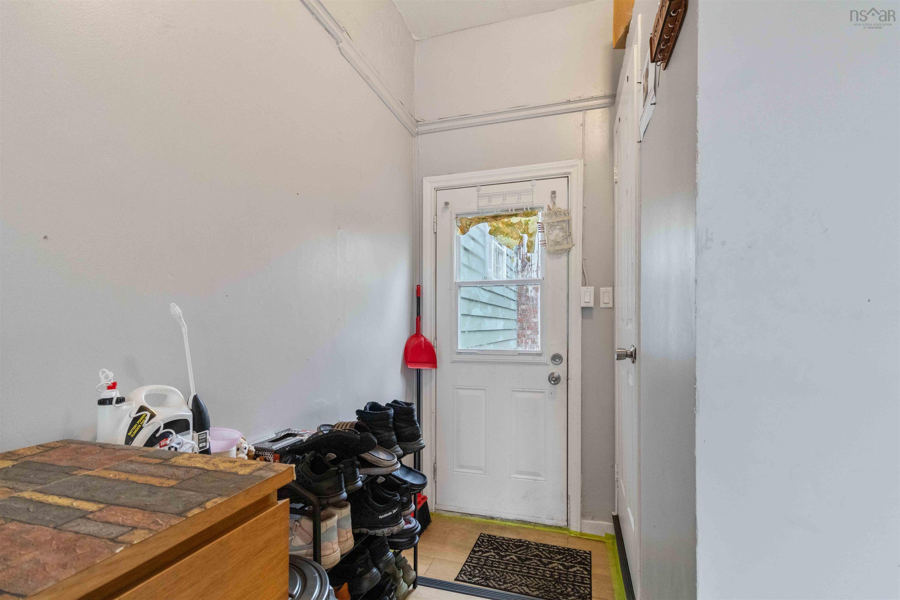 801 Old Sackville Road, Lower Sackville, NS (MLS 202522005)