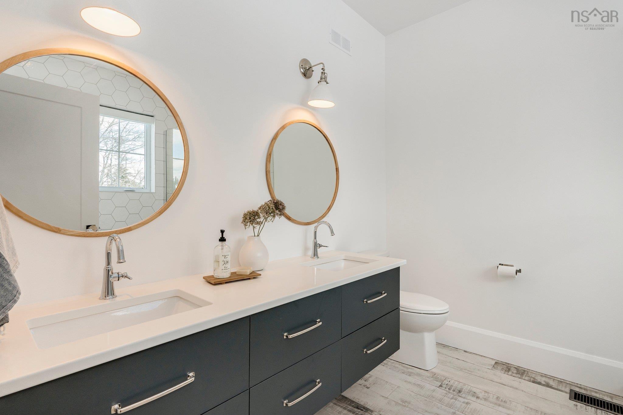 1006 Mccabe Lake Drive, Middle Sackville, NS (MLS 202522016)