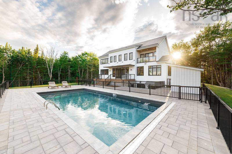 1006 Mccabe Lake Drive, Middle Sackville, NS (MLS 202522016)