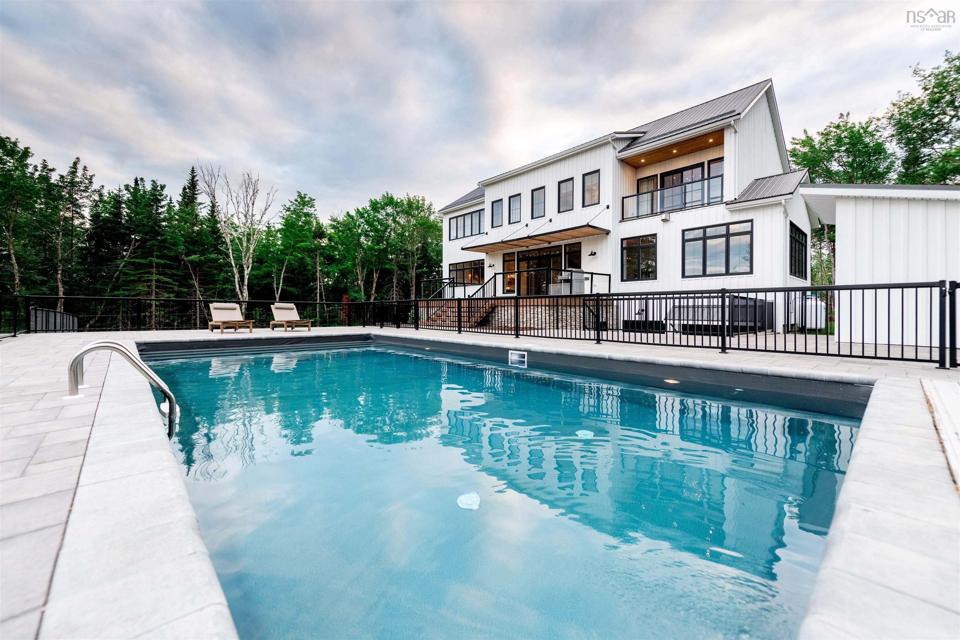 1006 Mccabe Lake Drive, Middle Sackville, NS (MLS 202522016)