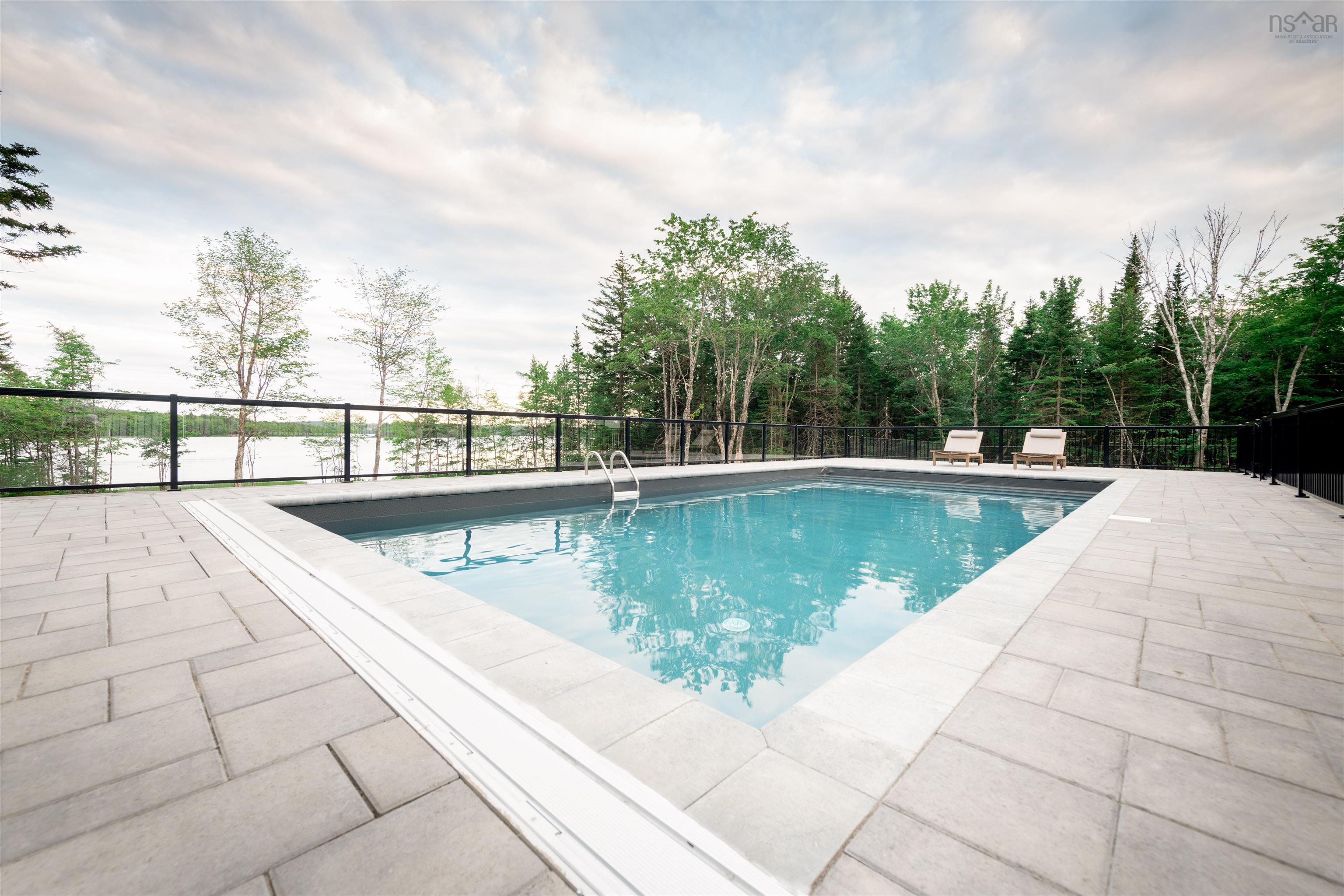 1006 Mccabe Lake Drive, Middle Sackville, NS (MLS 202522016)