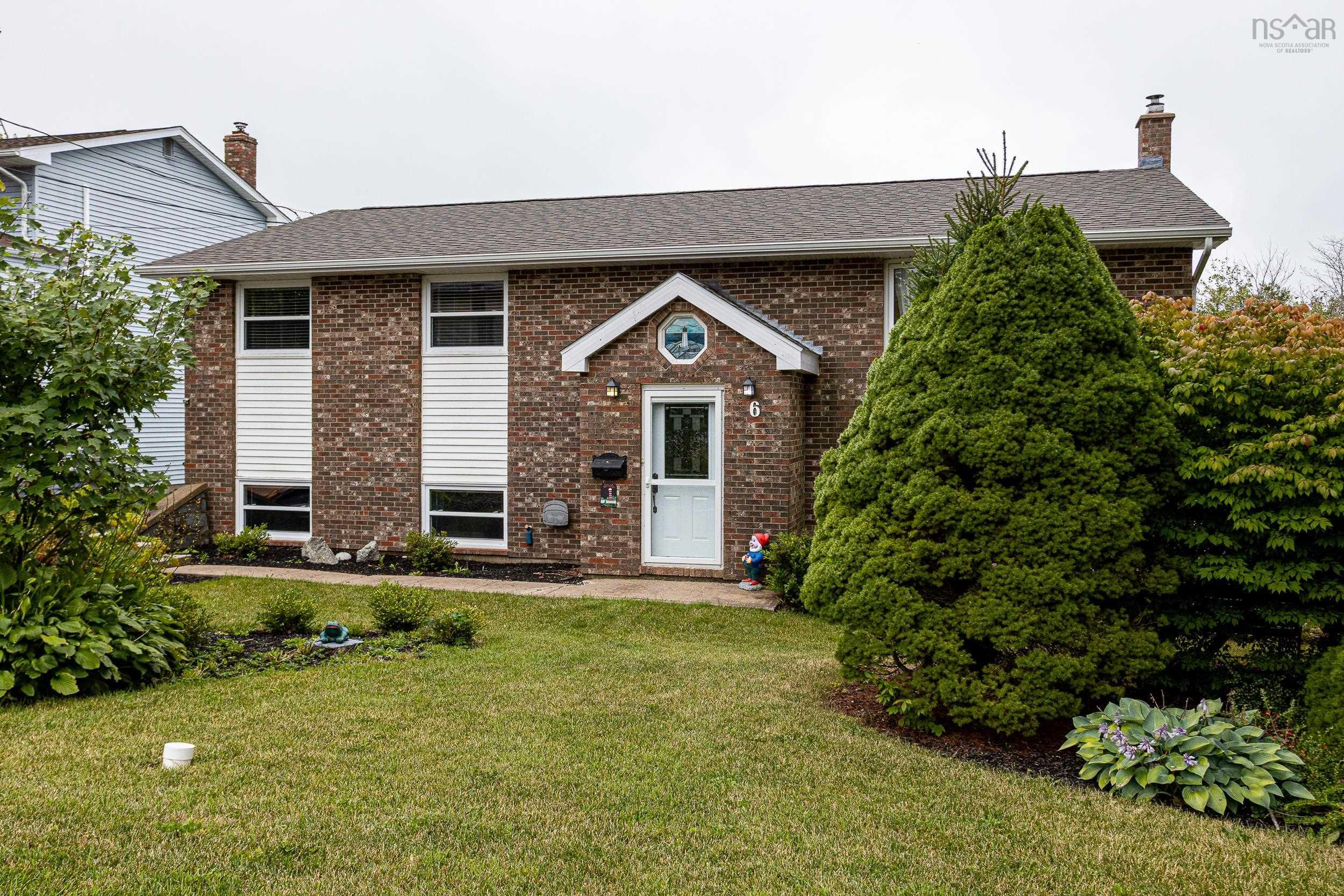 6 Eagle Lane, Cole Harbour, NS (MLS® 202522050)