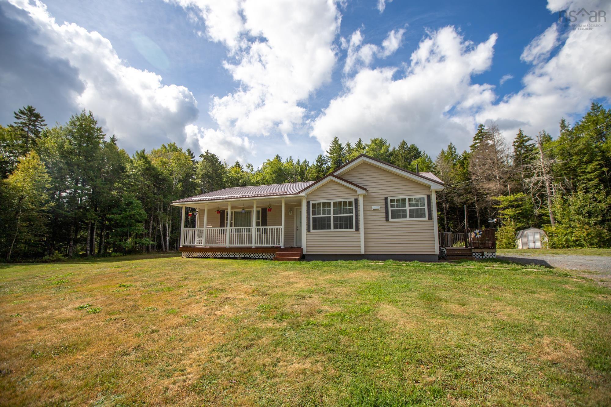 160 Silver Leaf Drive, Kinsac, Ns Drive, Kinsac, NS (MLS® 202522114)