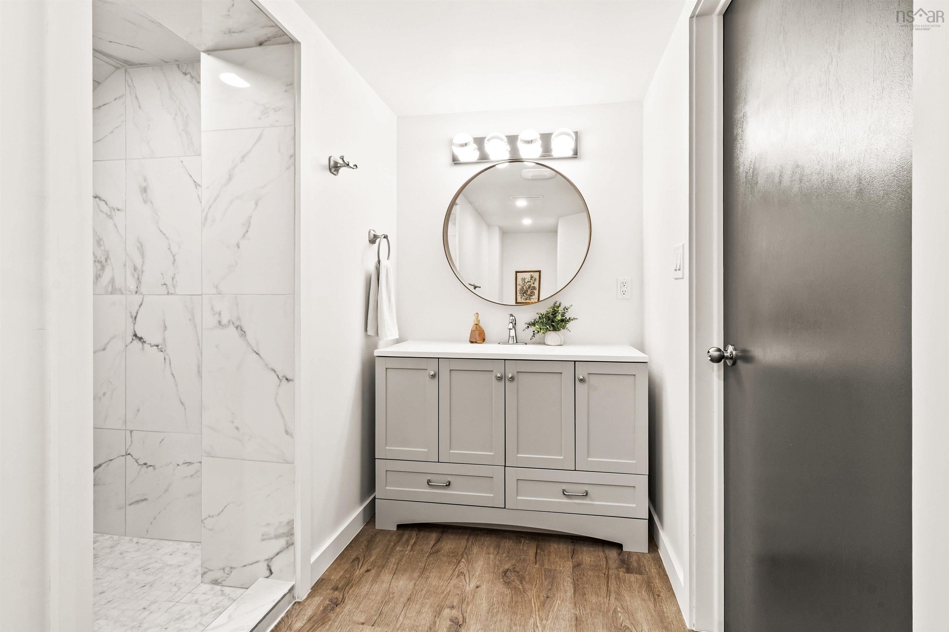 2935 Joseph Howe Drive, Halifax, NS (MLS 202522173)