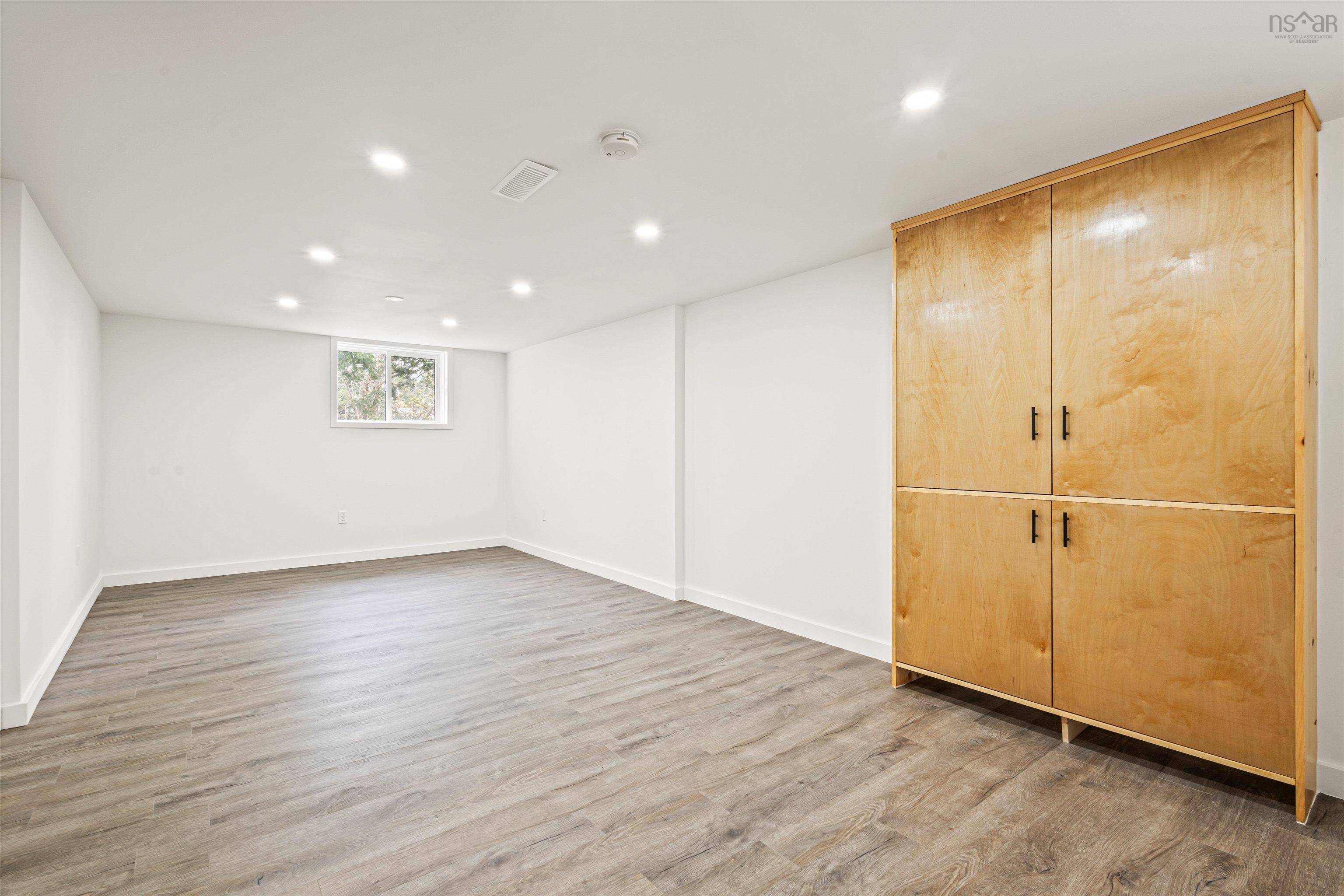 2935 Joseph Howe Drive, Halifax, NS (MLS 202522173)