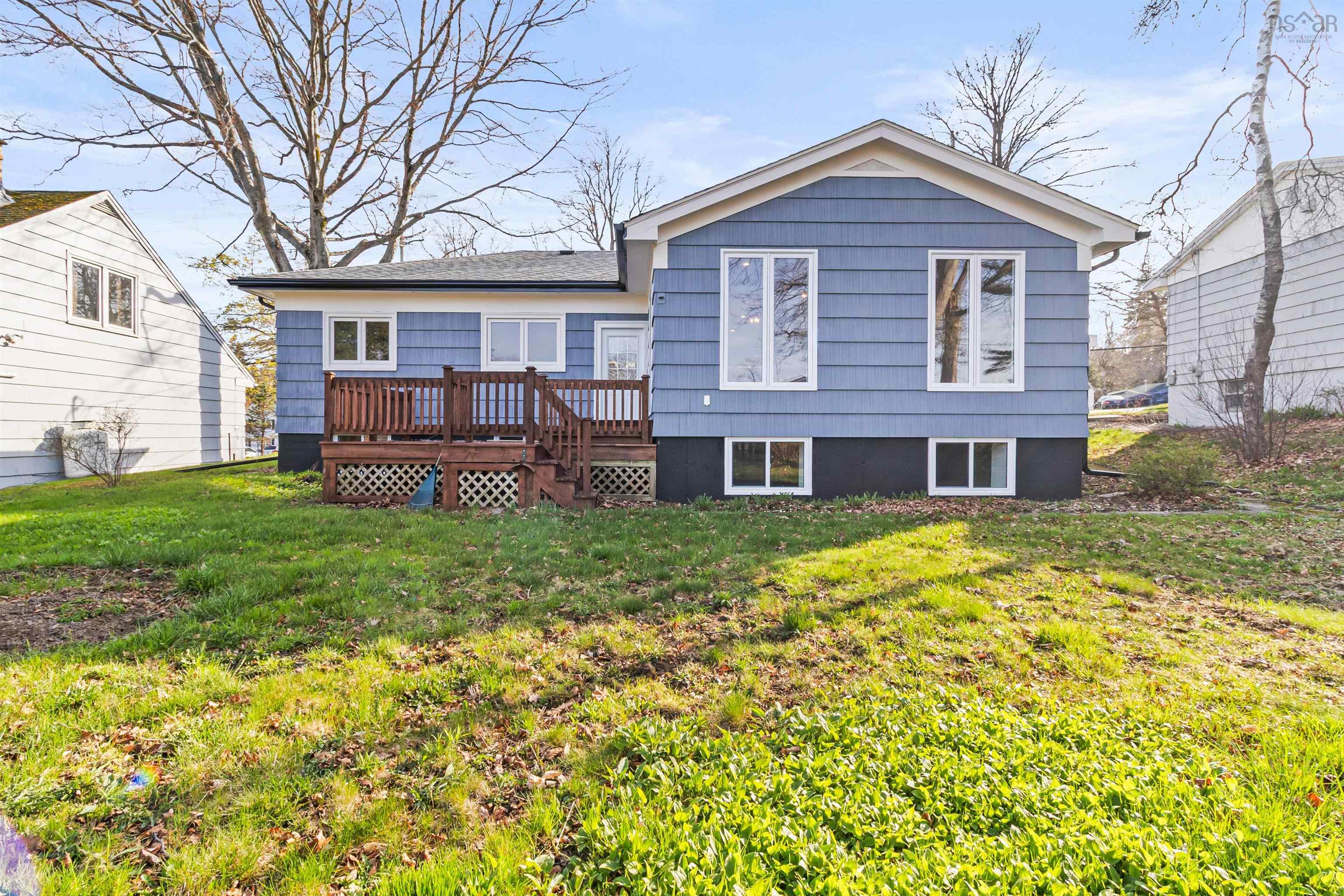 2935 Joseph Howe Drive, Halifax, NS (MLS 202522173)