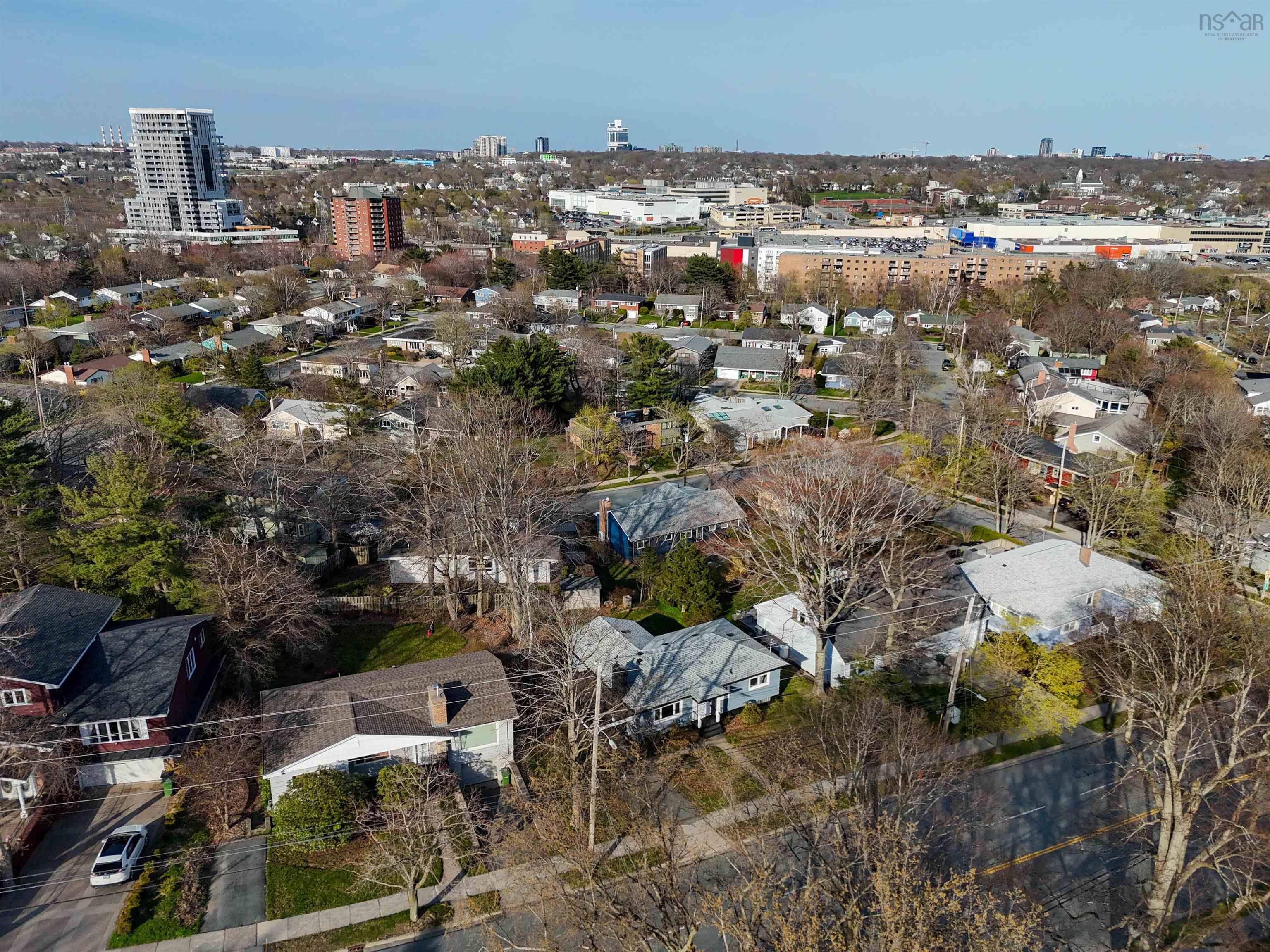 2935 Joseph Howe Drive, Halifax, NS (MLS 202522173)