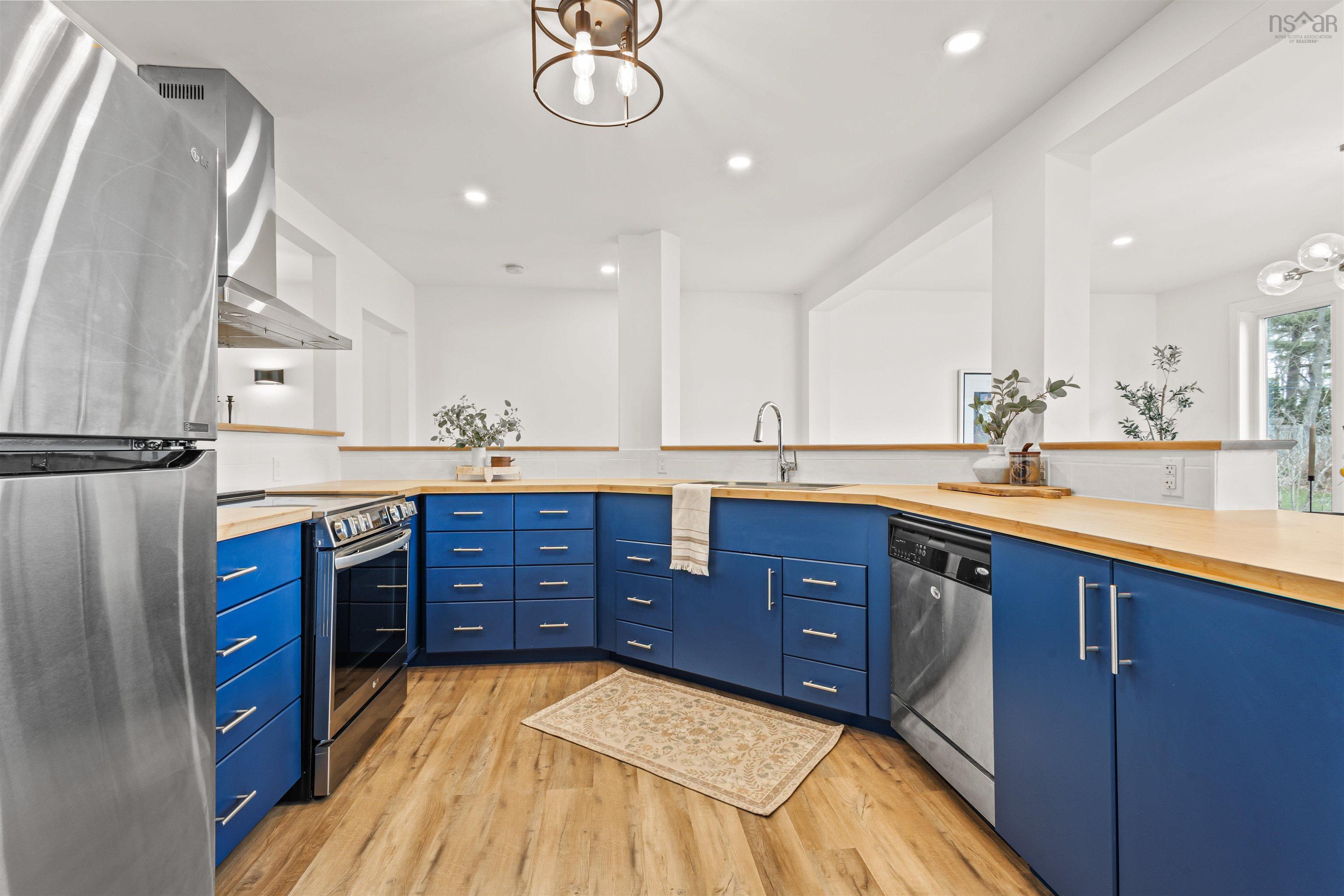 2935 Joseph Howe Drive, Halifax, NS (MLS 202522173)