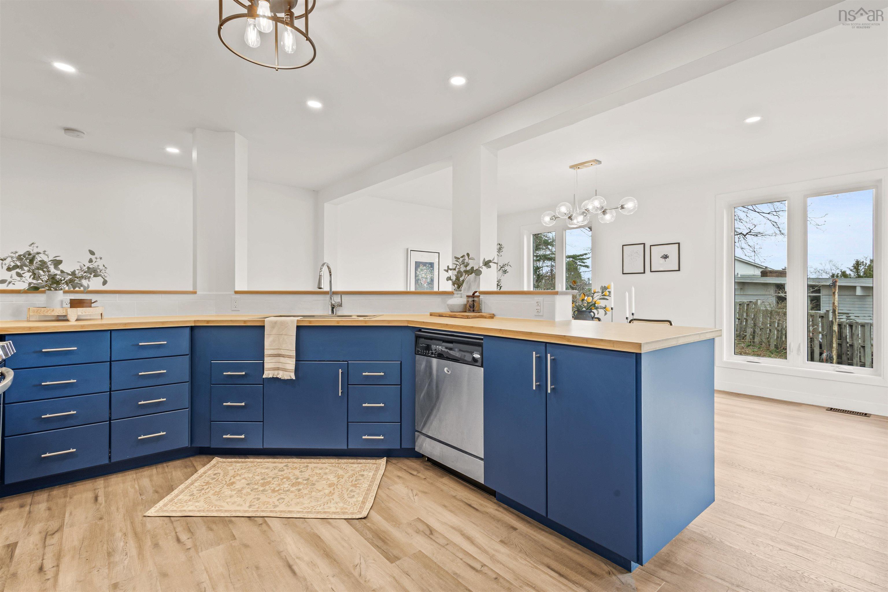 2935 Joseph Howe Drive, Halifax, NS (MLS 202522173)