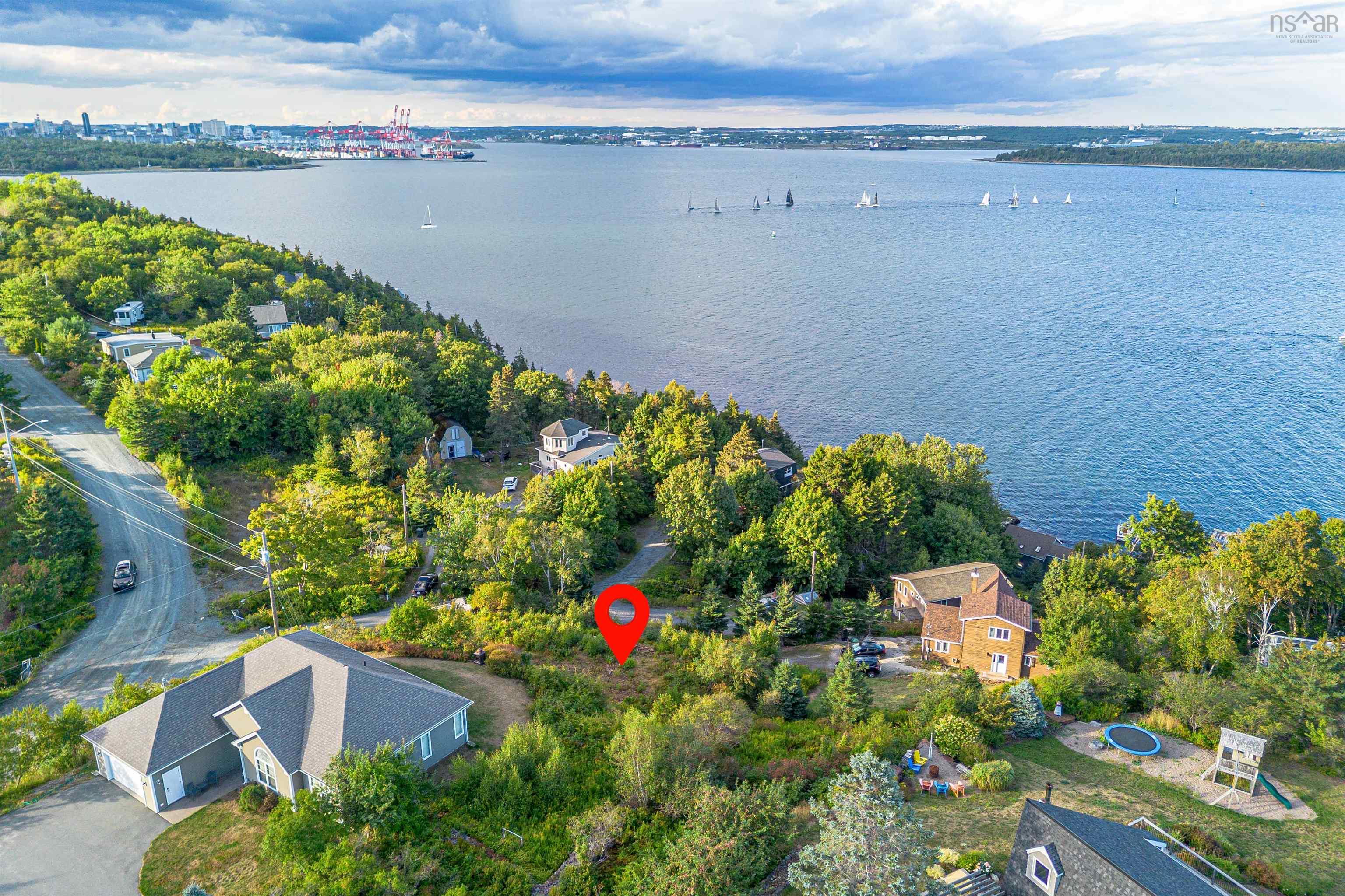 1 Faraday Lane, Fergusons Cove, NS (MLS® 202522180)