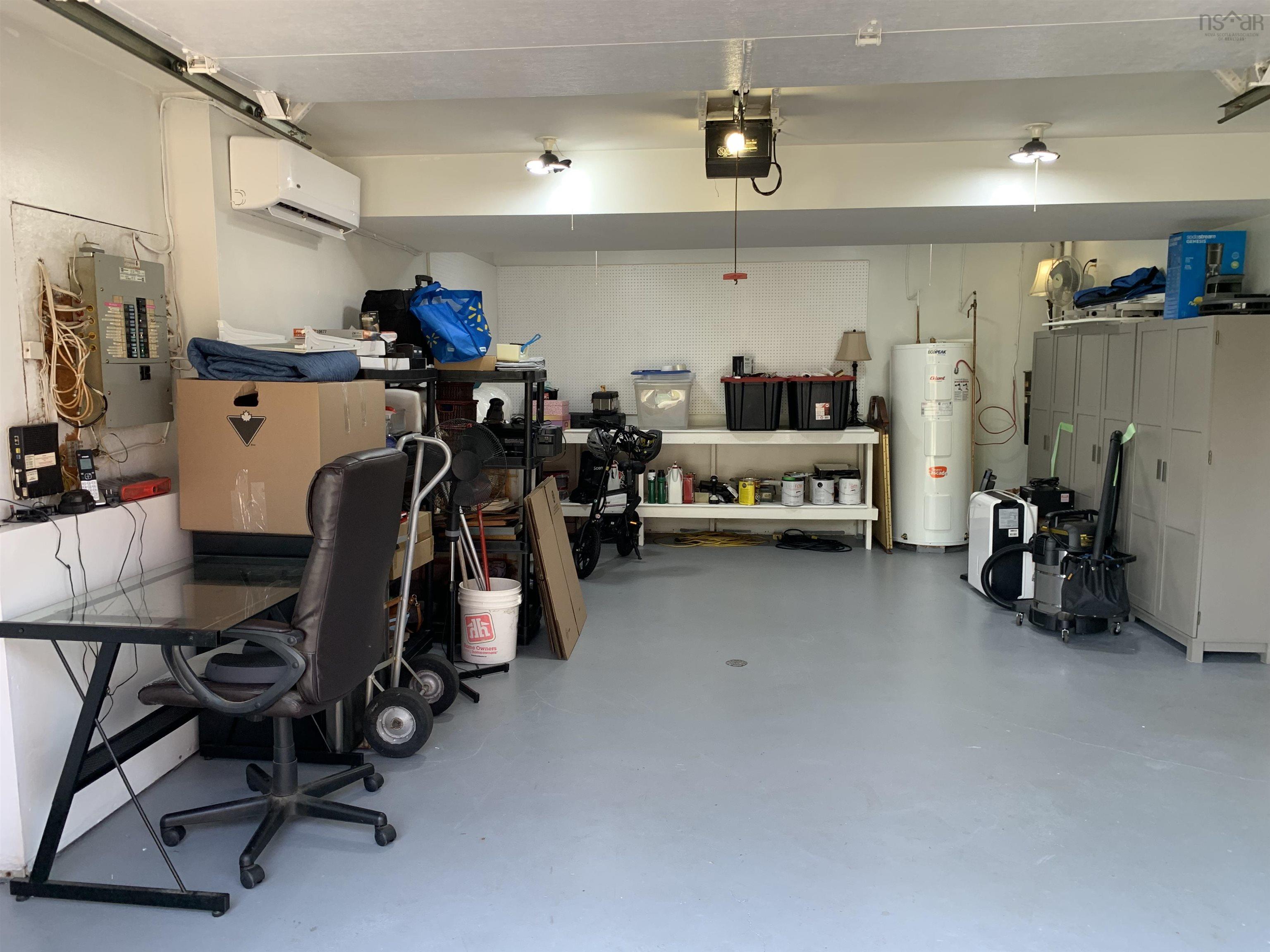 1 Cassandra Drive, Dartmouth, NS (MLS 202522277)