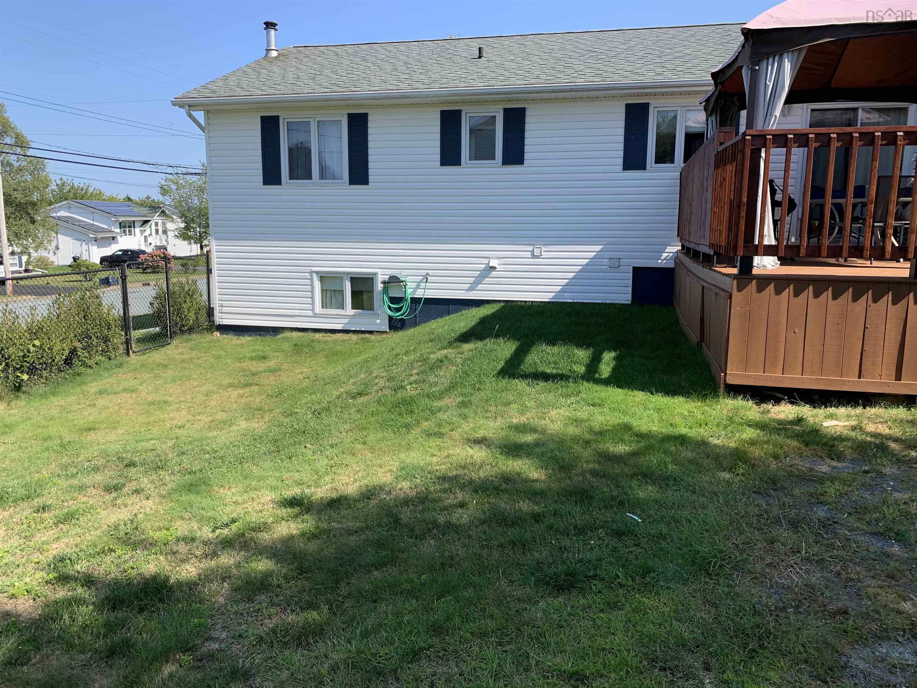 1 Cassandra Drive, Dartmouth, NS (MLS 202522277)