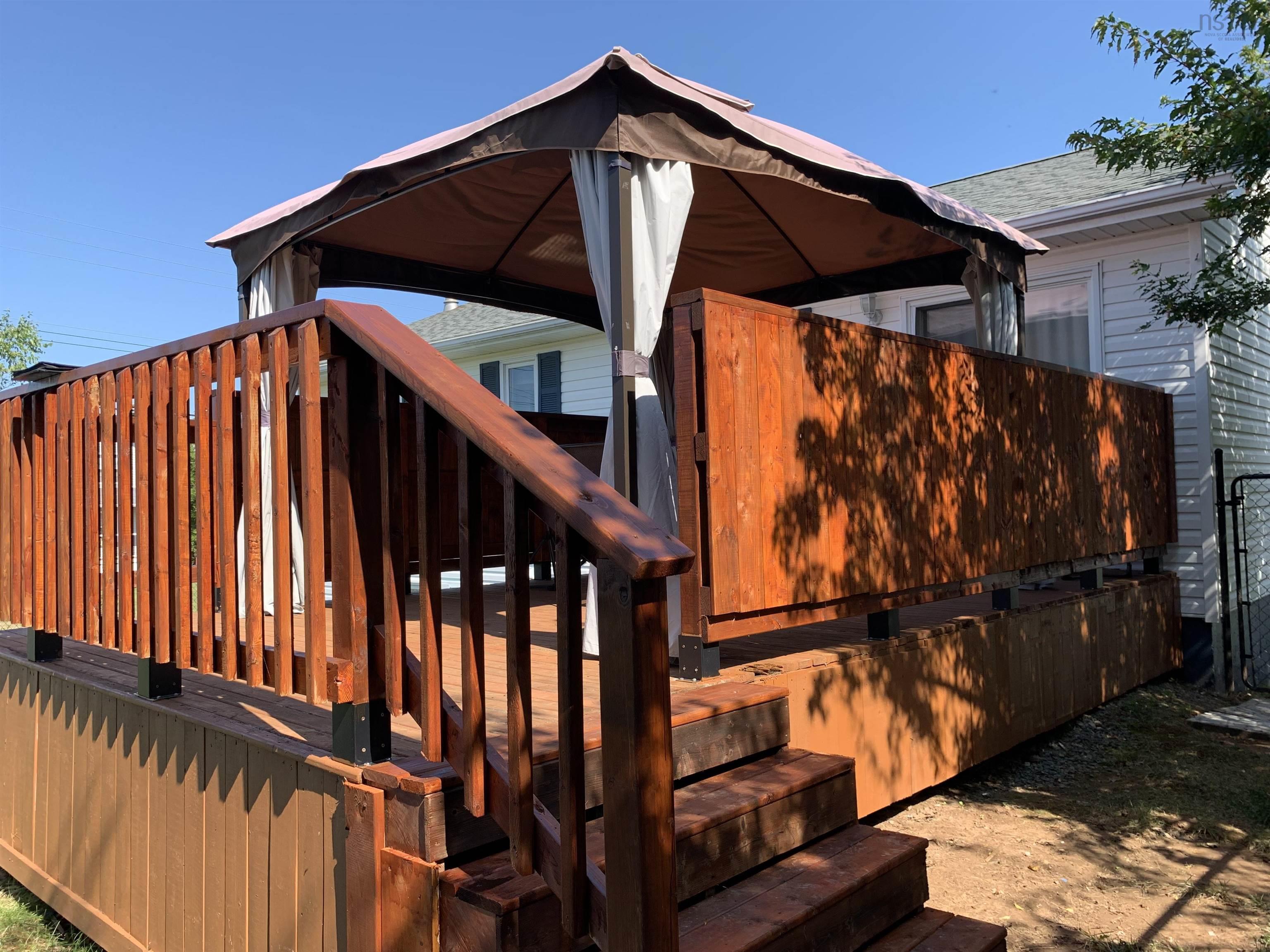 1 Cassandra Drive, Dartmouth, NS (MLS 202522277)