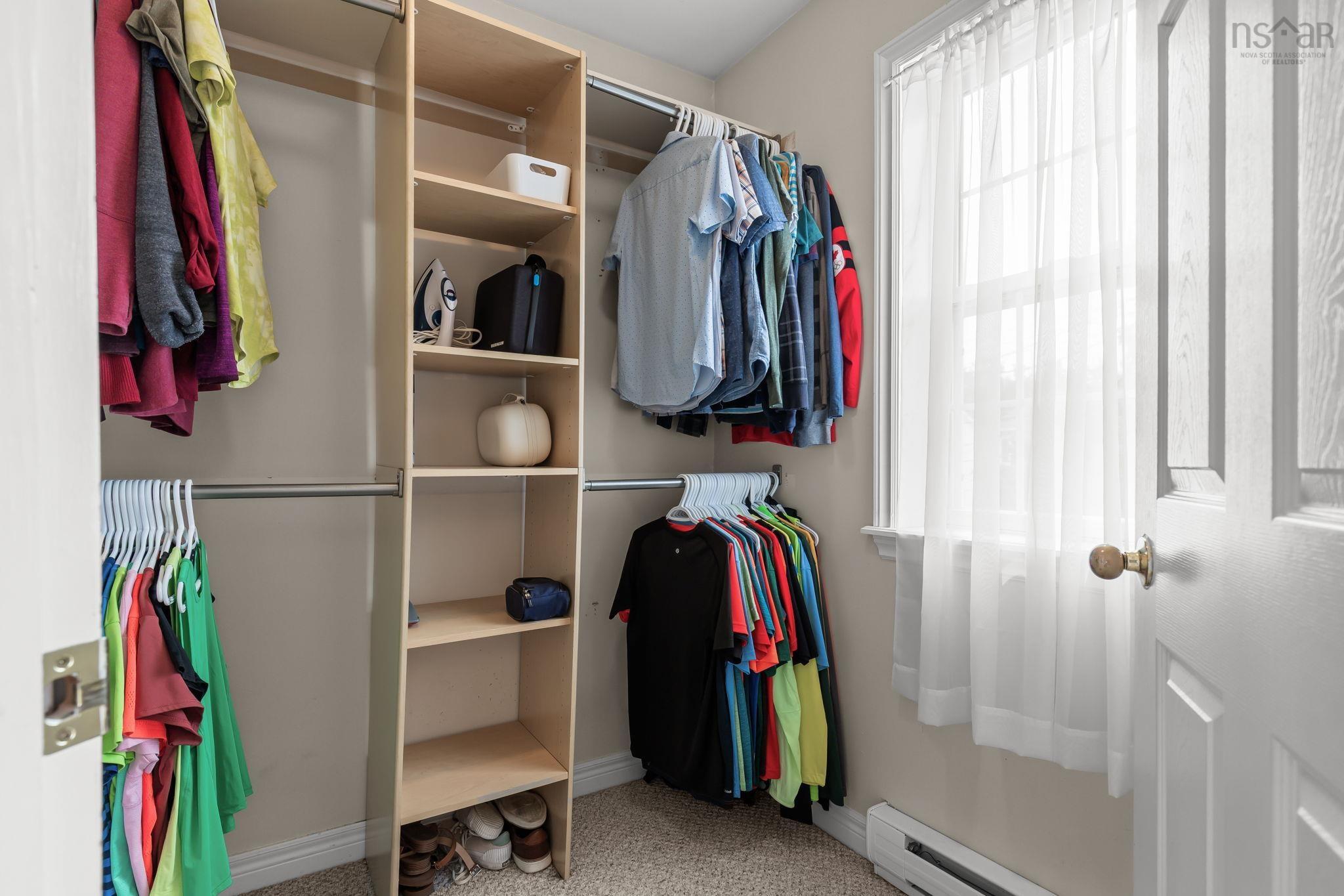 30 Quindora Crescent, Dartmouth, NS (MLS 202522312)