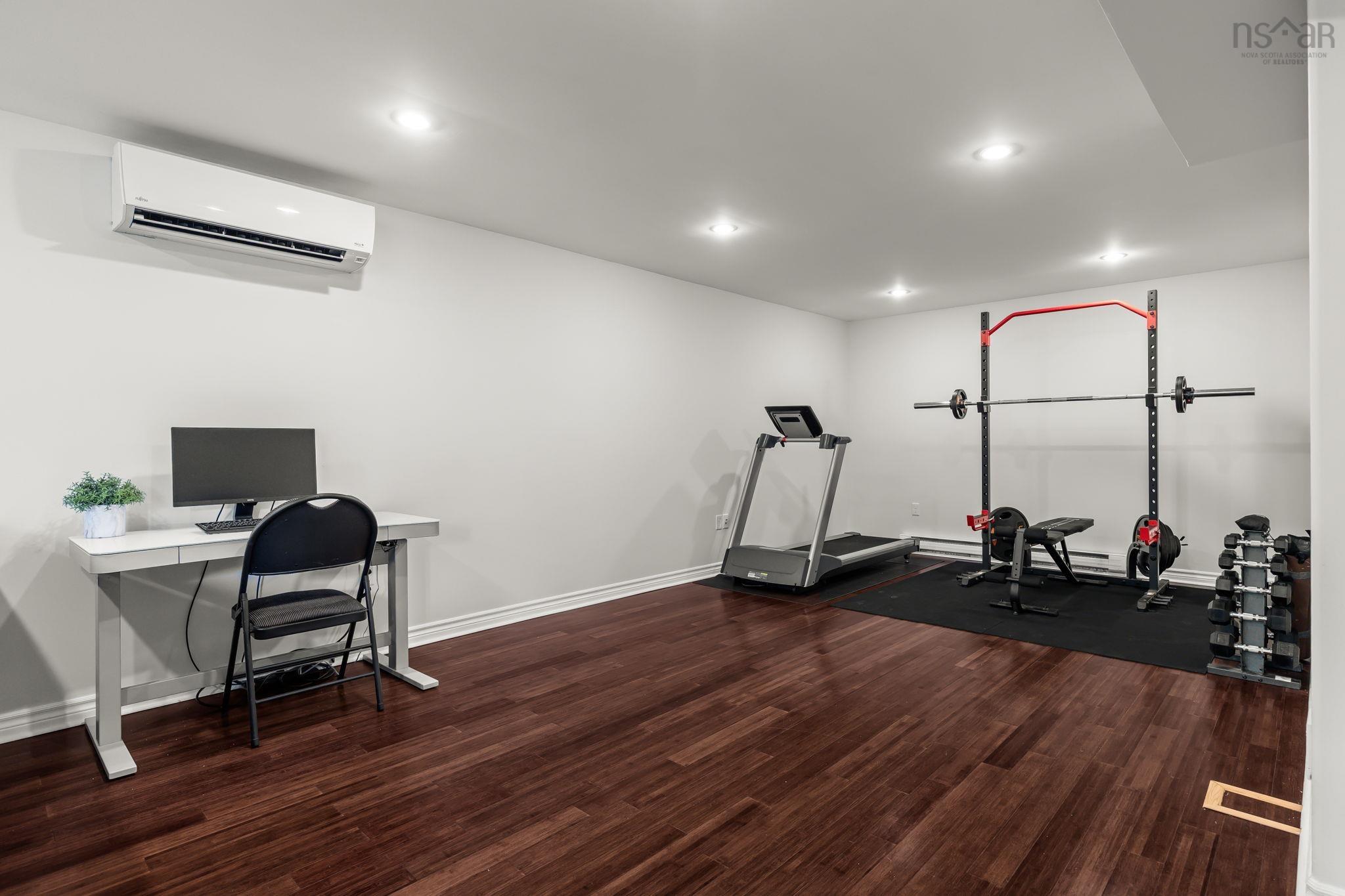 30 Quindora Crescent, Dartmouth, NS (MLS 202522312)