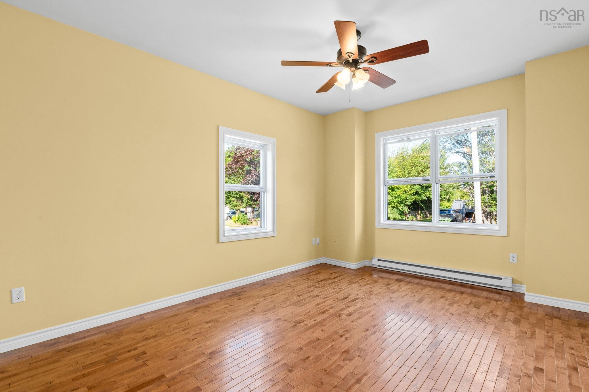 48 Irving Street, Woodside, NS (MLS 202522320)