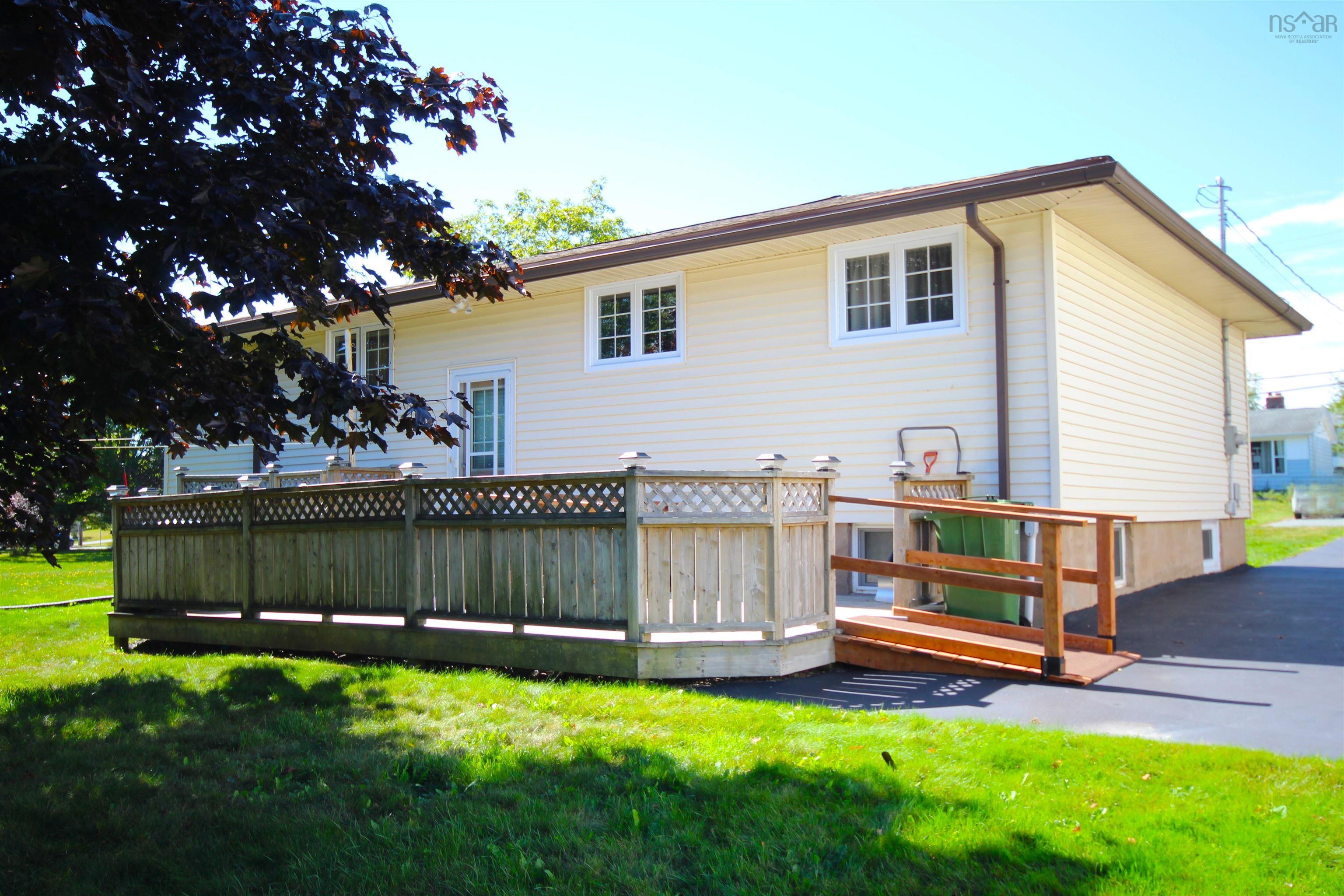 304 Astral Drive, Cole Harbour, NS (MLS 202522366)