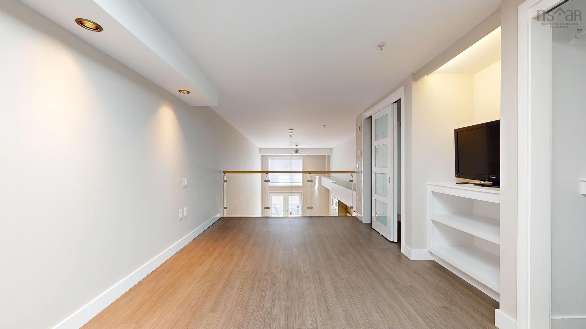 323 5662 Roberts Street, Halifax, NS (MLS 202522369)