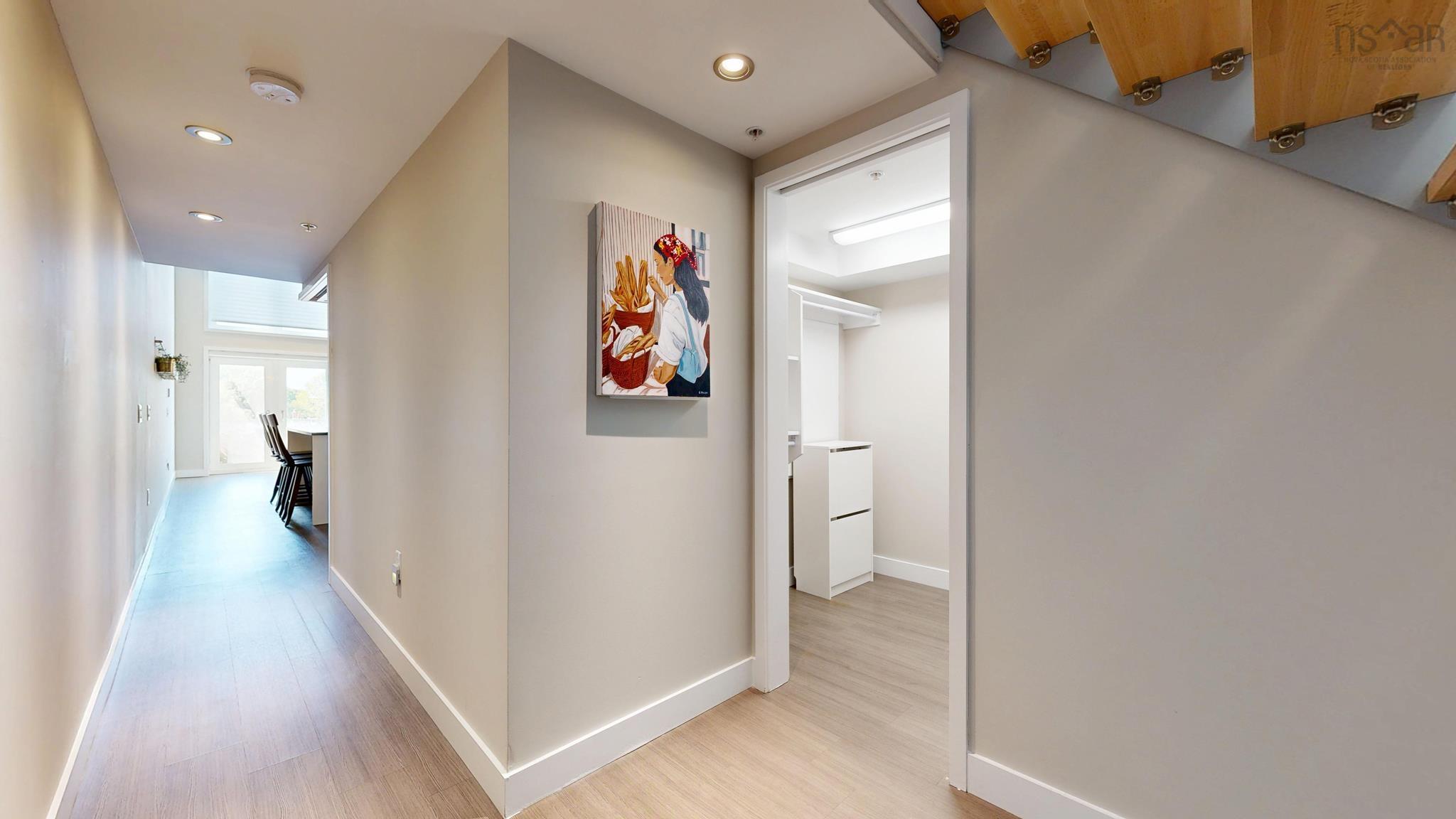 323 5662 Roberts Street, Halifax, NS (MLS 202522369)