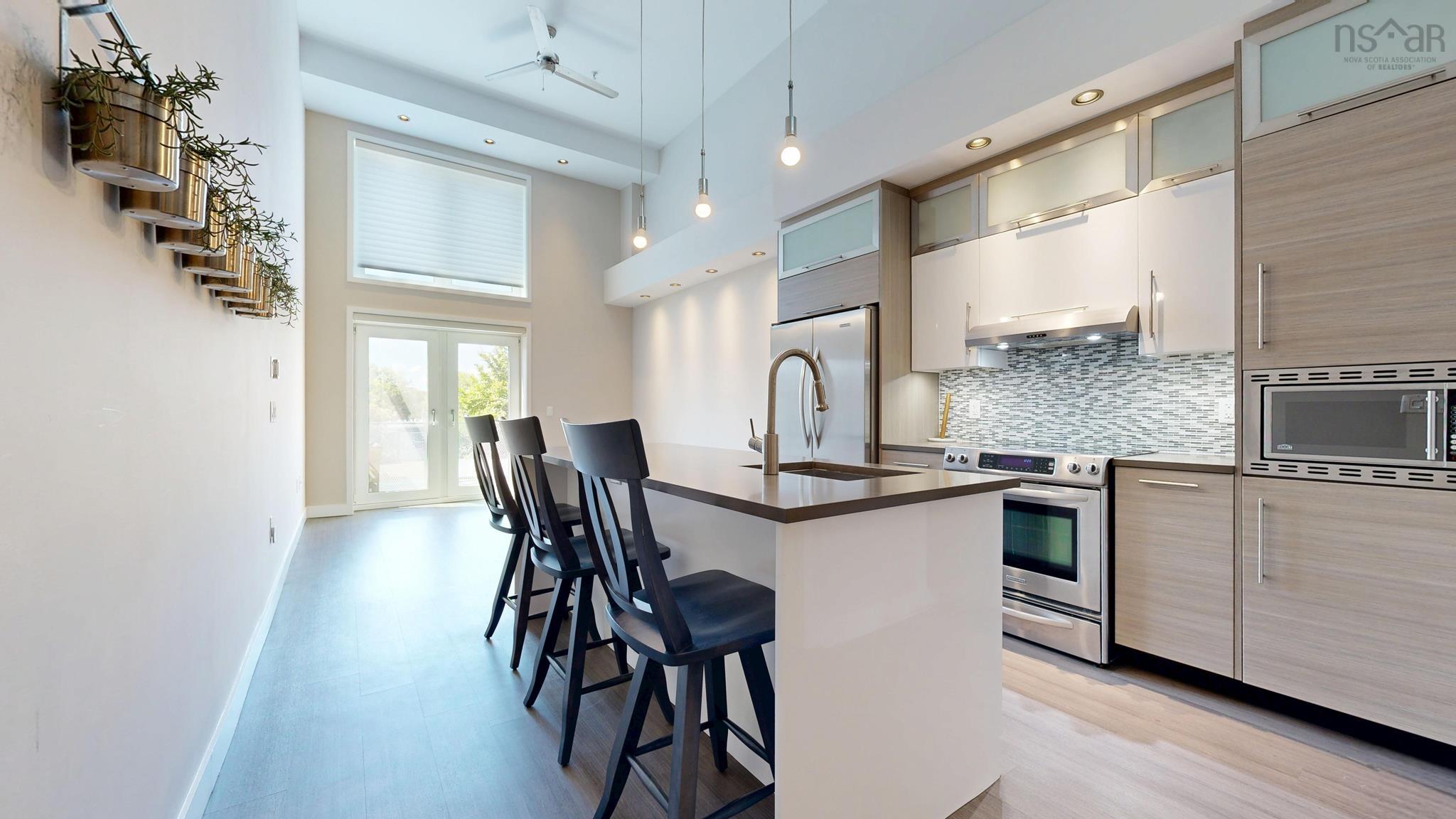 323 5662 Roberts Street, Halifax, NS (MLS 202522369)