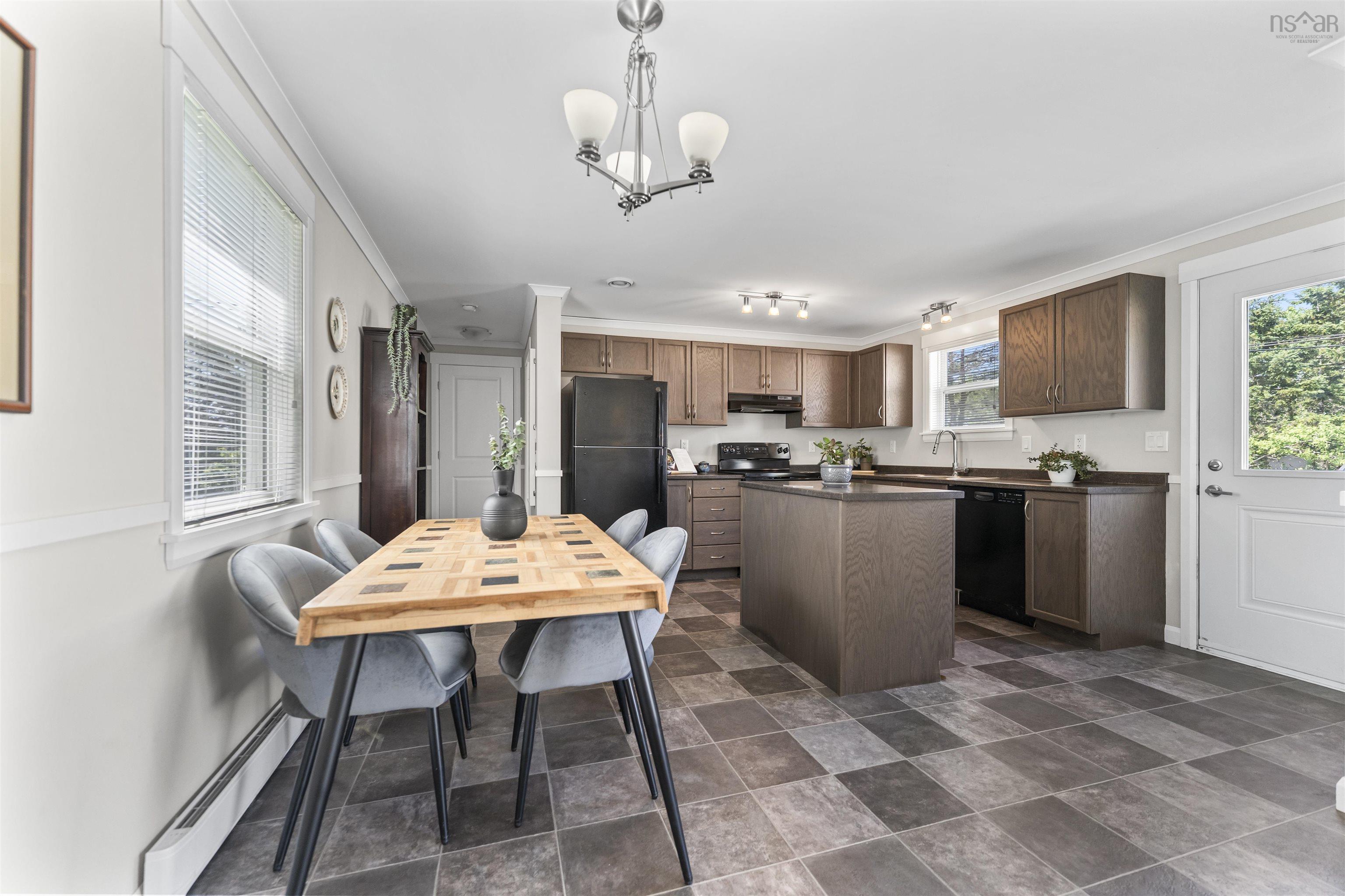 18 Parkview Drive, Middle Sackville, NS (MLS 202522398)