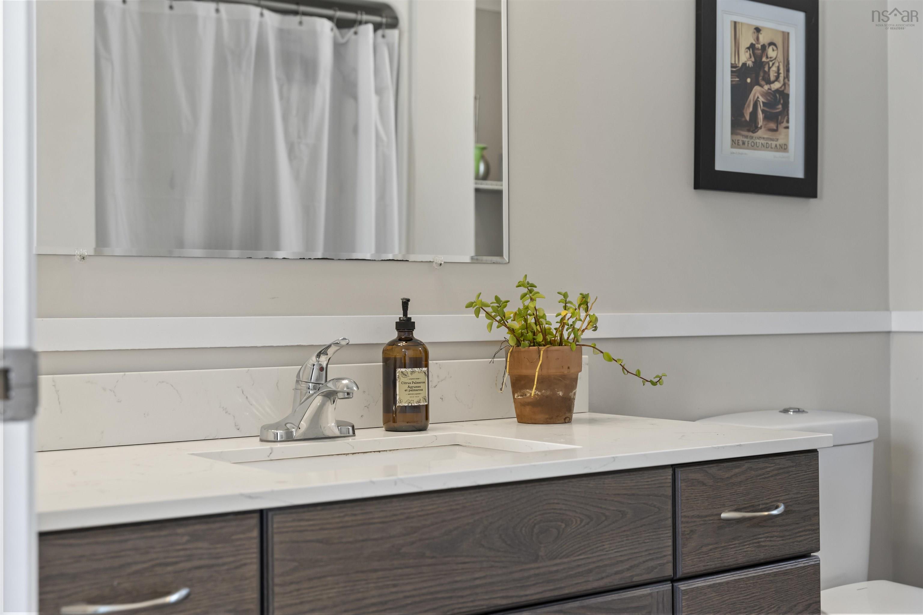 18 Parkview Drive, Middle Sackville, NS (MLS 202522398)