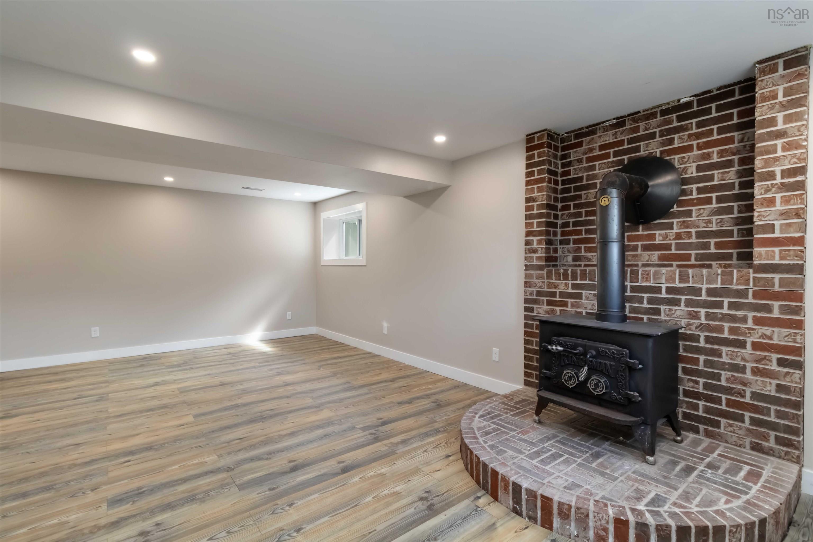 356 Astral Drive, Cole Harbour, NS (MLS 202522431)