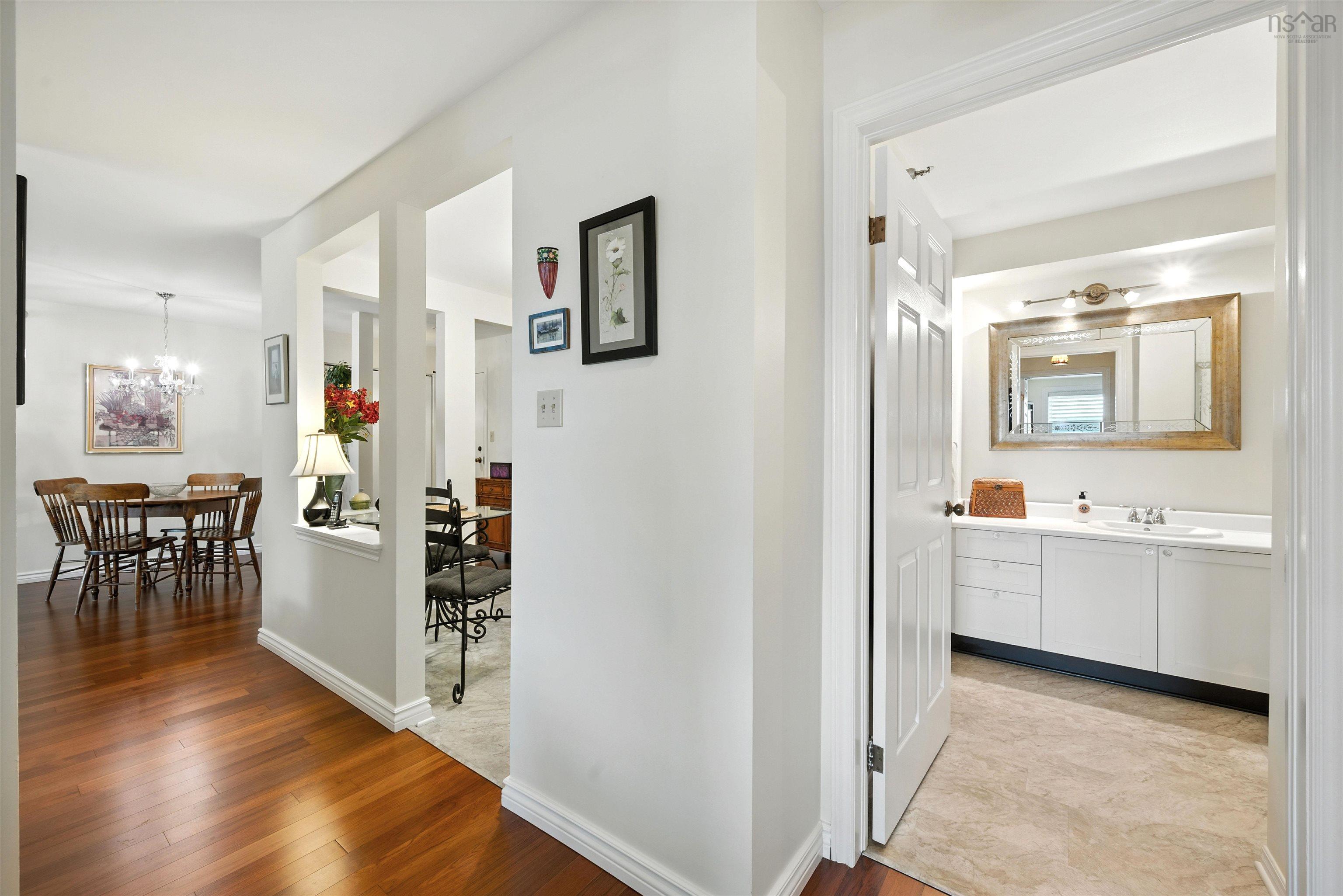 208 83 Kearney Lake Road, Halifax, NS (MLS 202522484)