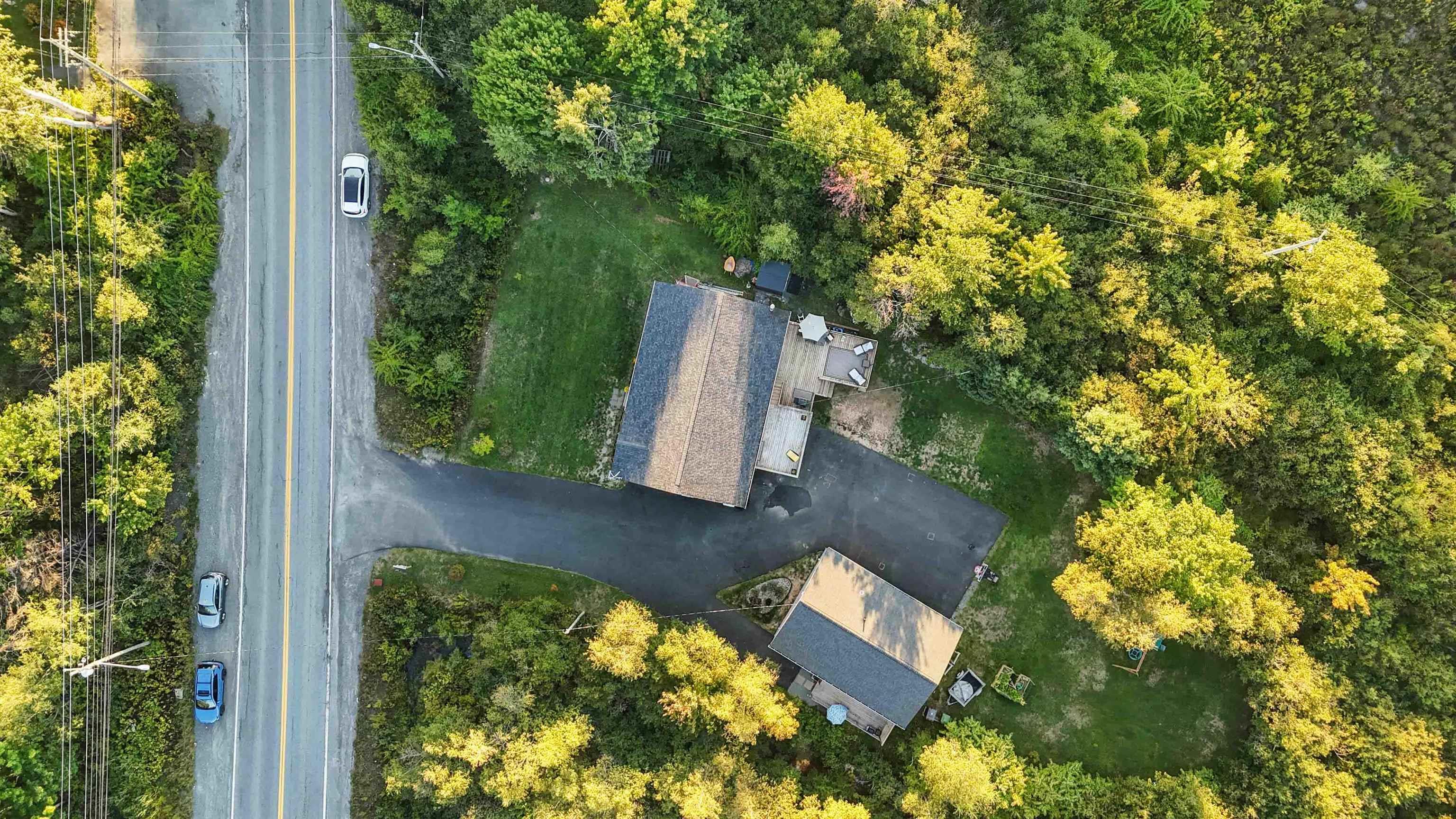 667/669 Hammonds Plains Road, Bedford, NS (MLS® 202522549)