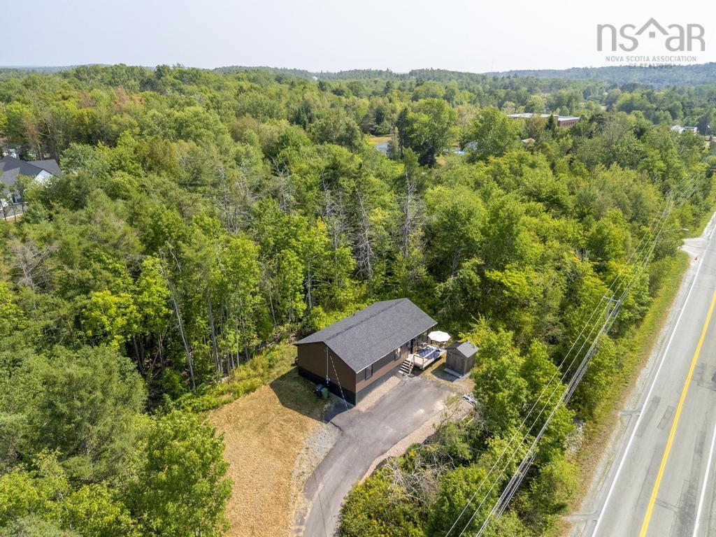 1631 Beaver Bank Road, Beaver Bank, NS (MLS 202522589)