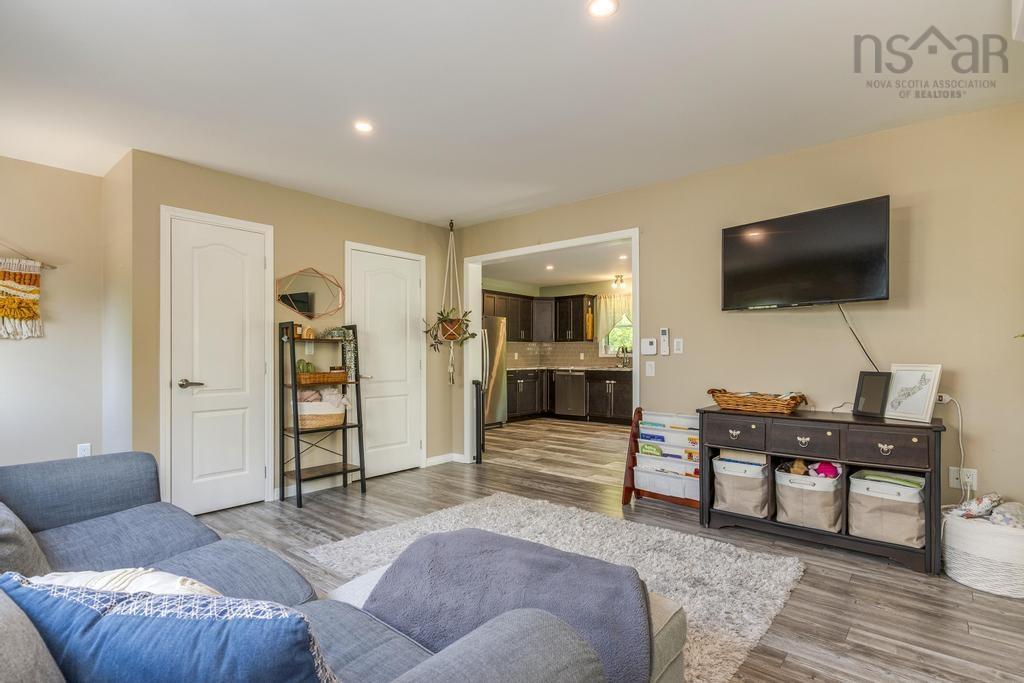 1631 Beaver Bank Road, Beaver Bank, NS (MLS 202522589)